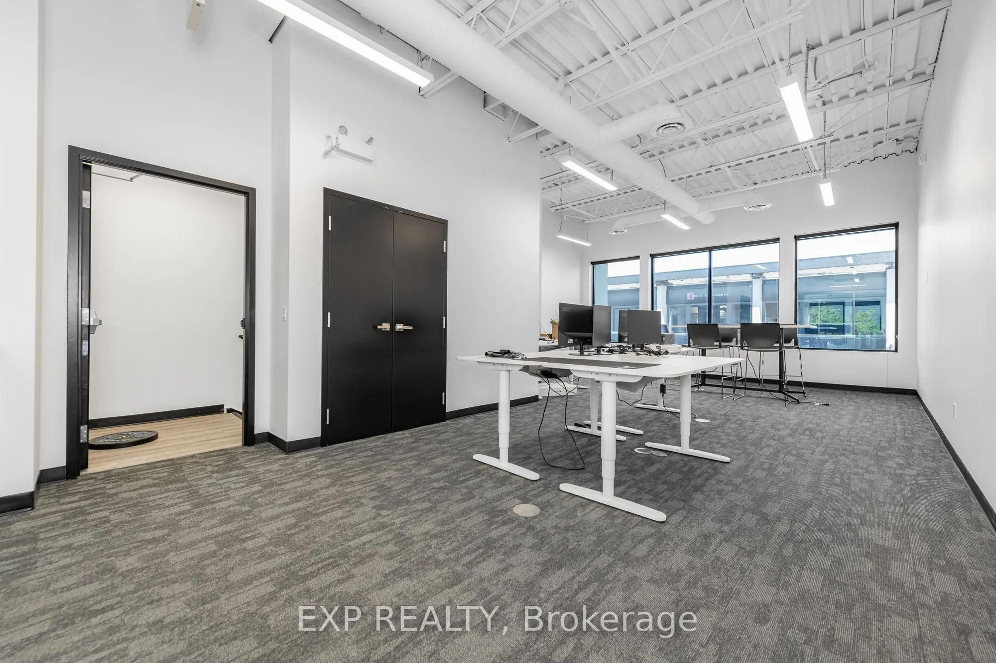 2310 St Laurent Boulevard, #206 & 208