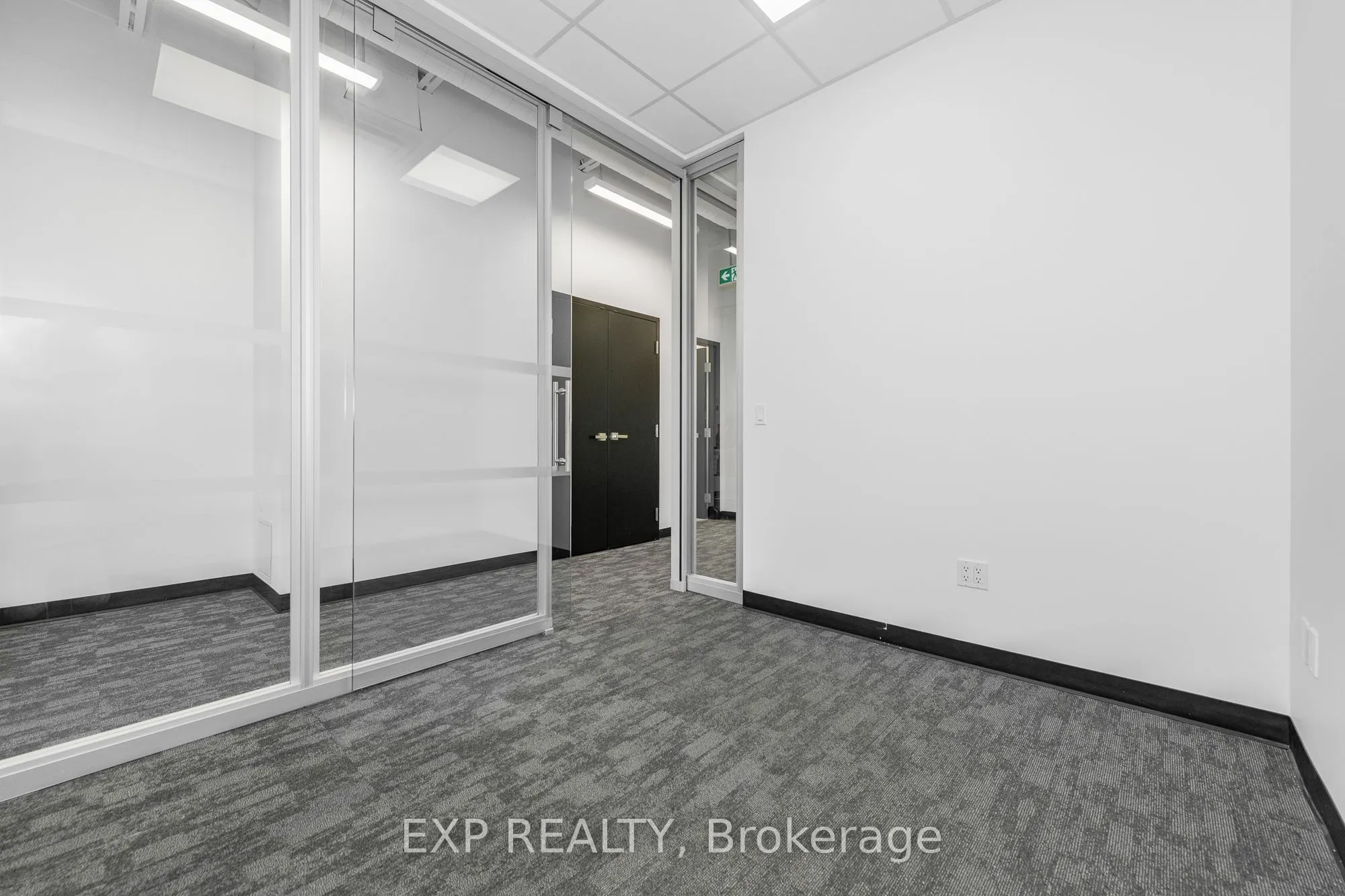 2310 St Laurent Boulevard, #206 & 208
