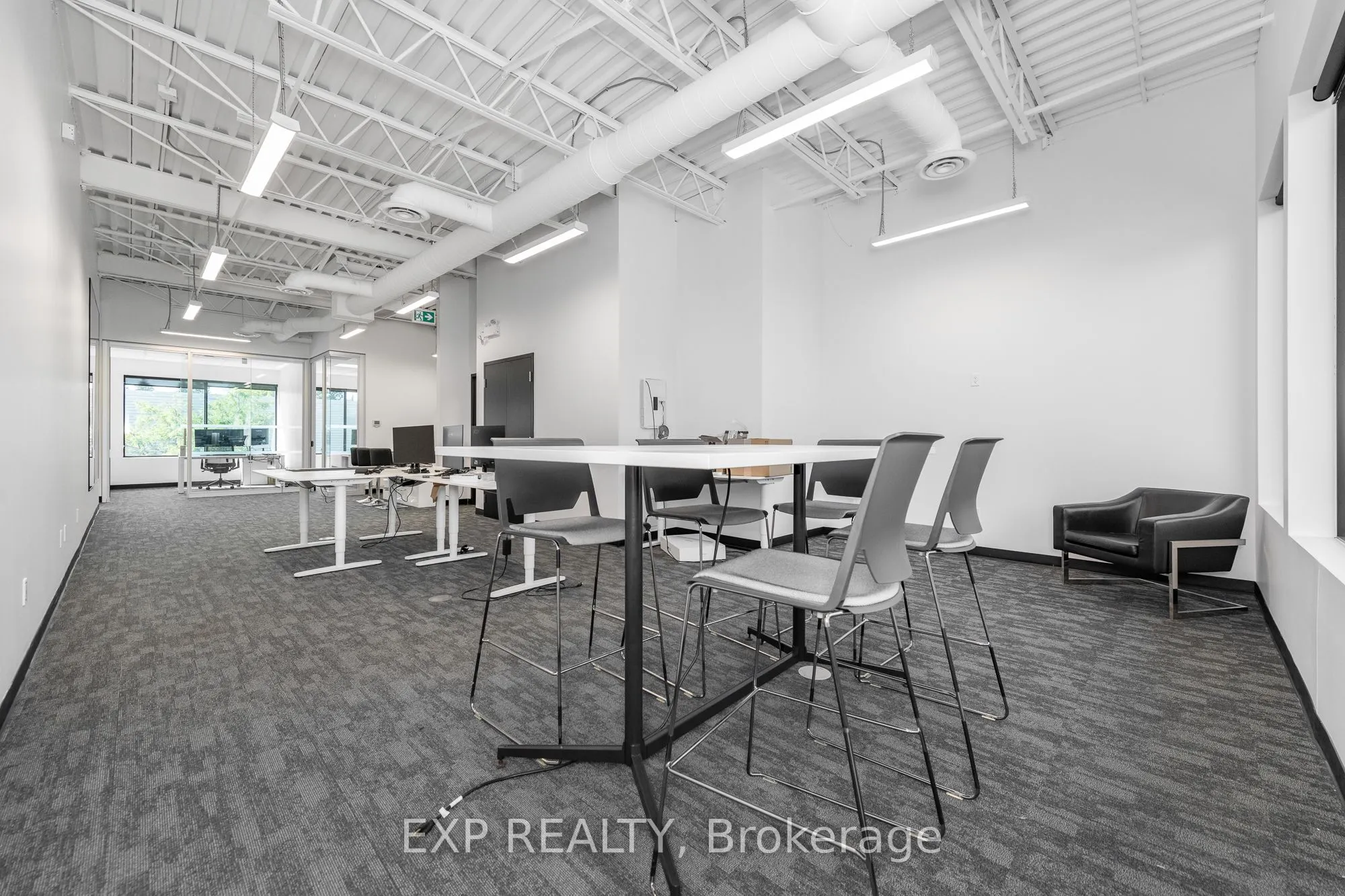 2310 St Laurent Boulevard, #206 & 208