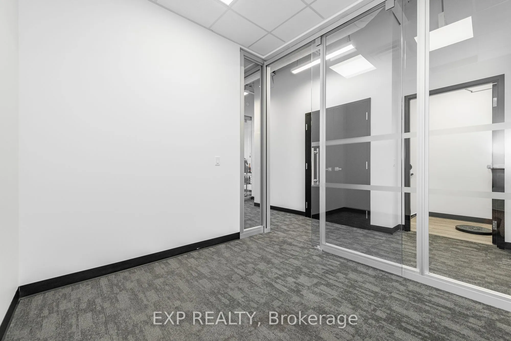2310 St Laurent Boulevard, #206 & 208