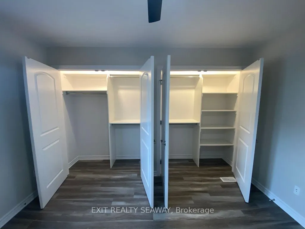 2333 Watson Crescent