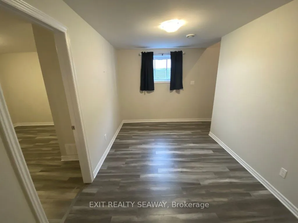 2333 Watson Crescent