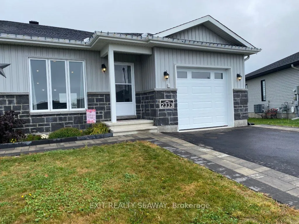 2333 Watson Crescent