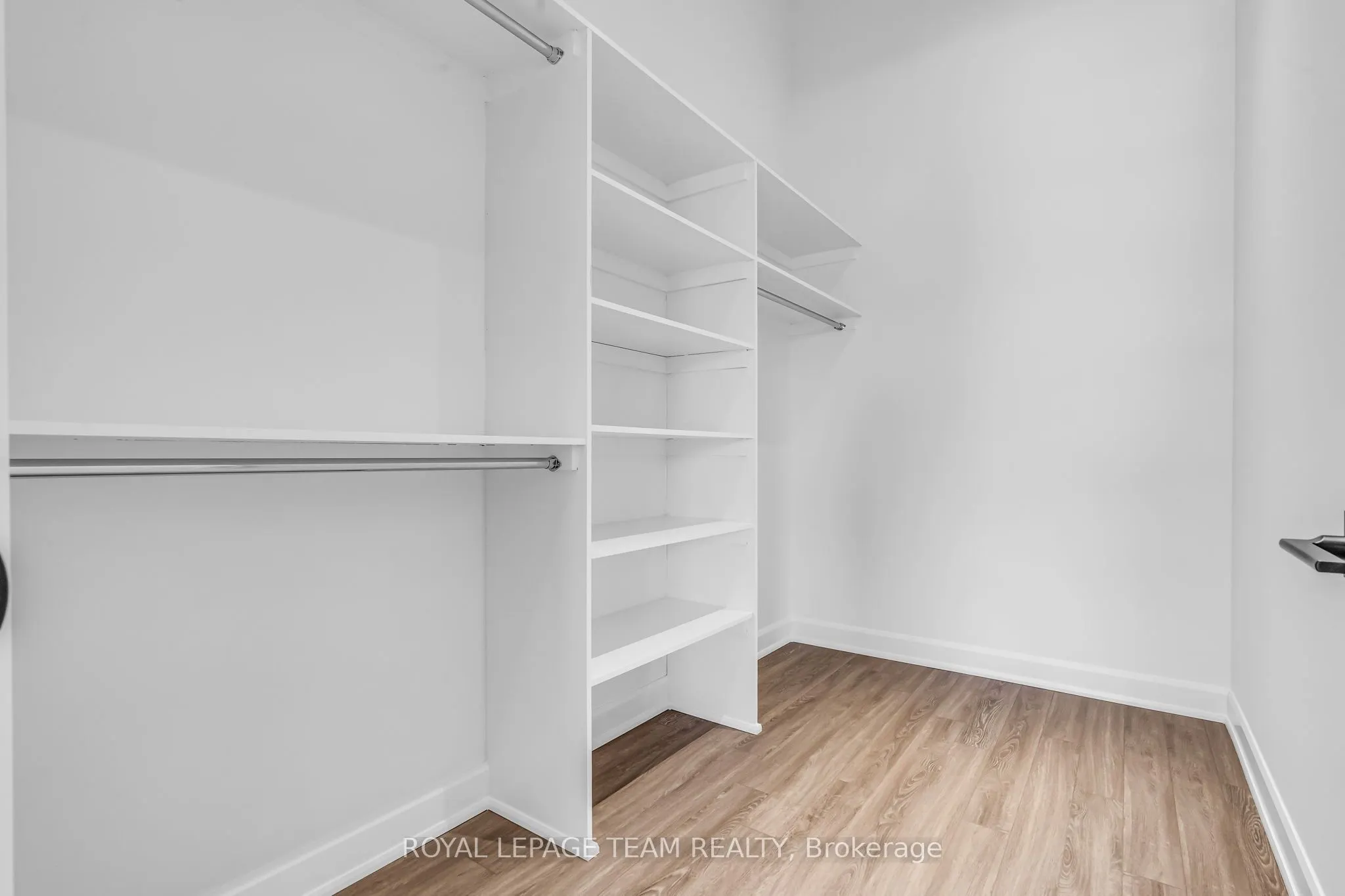294 PRESLAND Road, #A