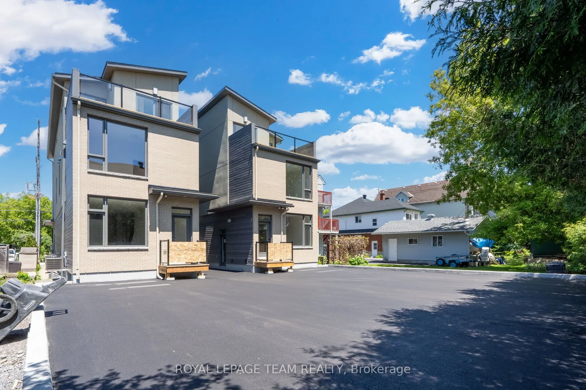 294 PRESLAND Road, #A