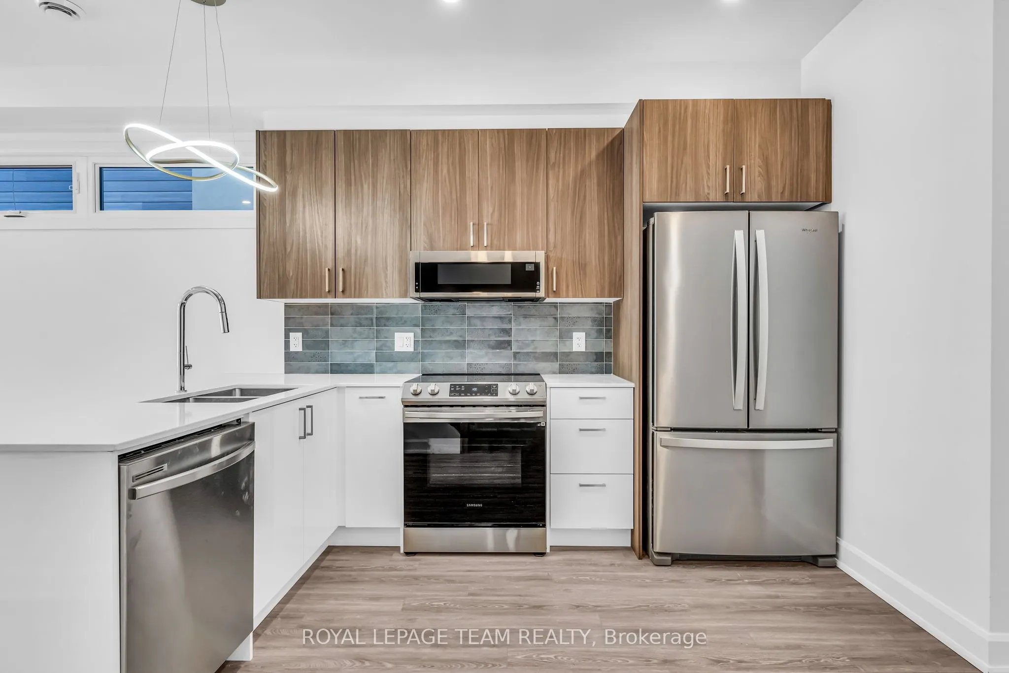 294 PRESLAND Road, #A