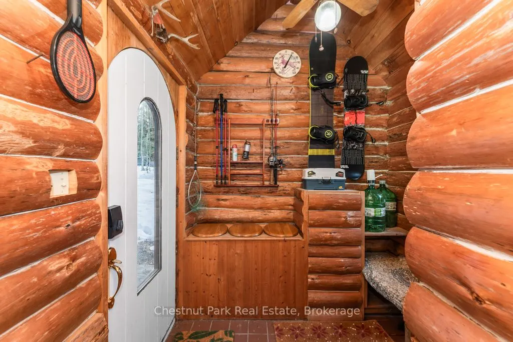 893 Relative Road