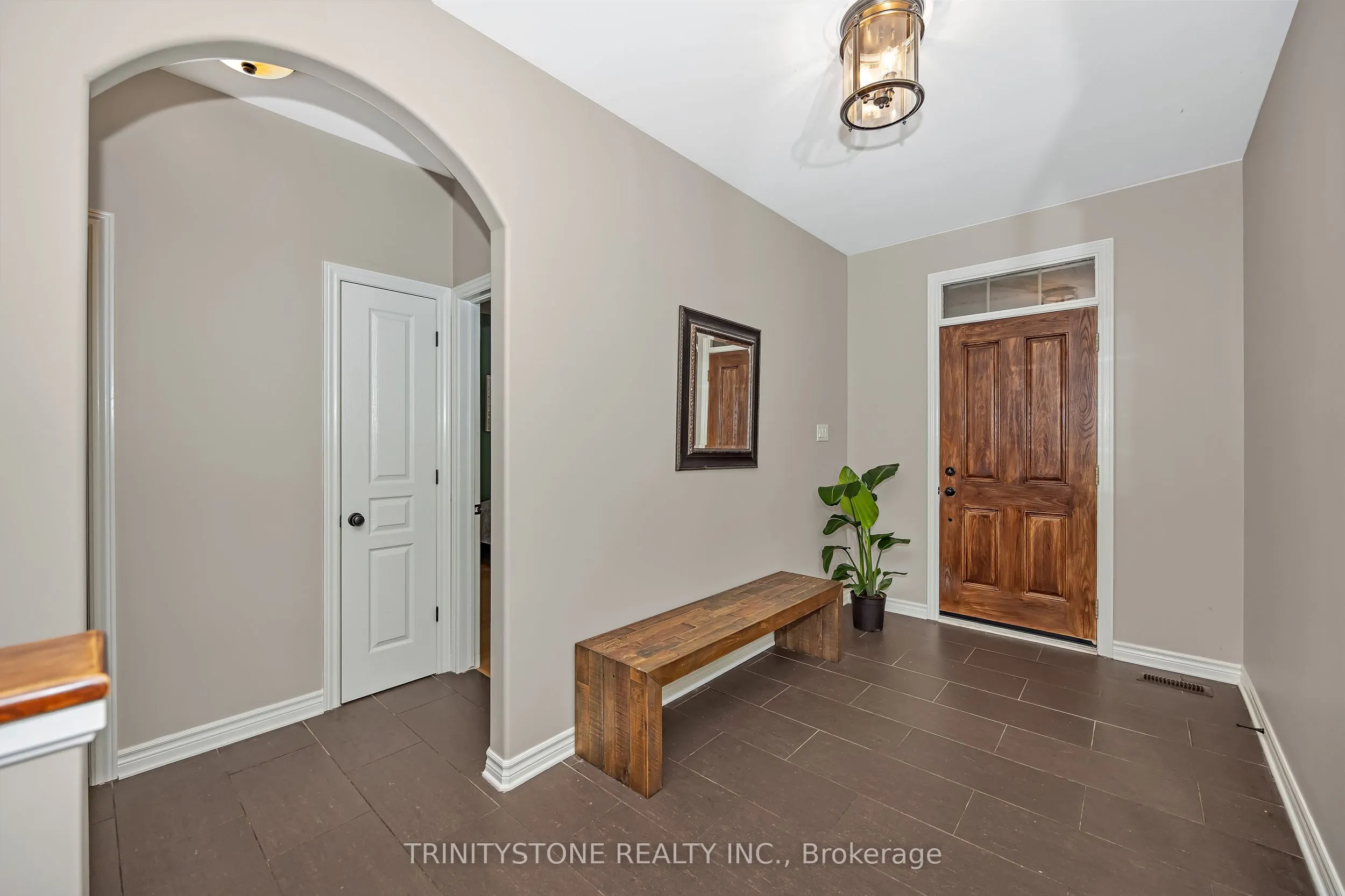 452 Landswood Way