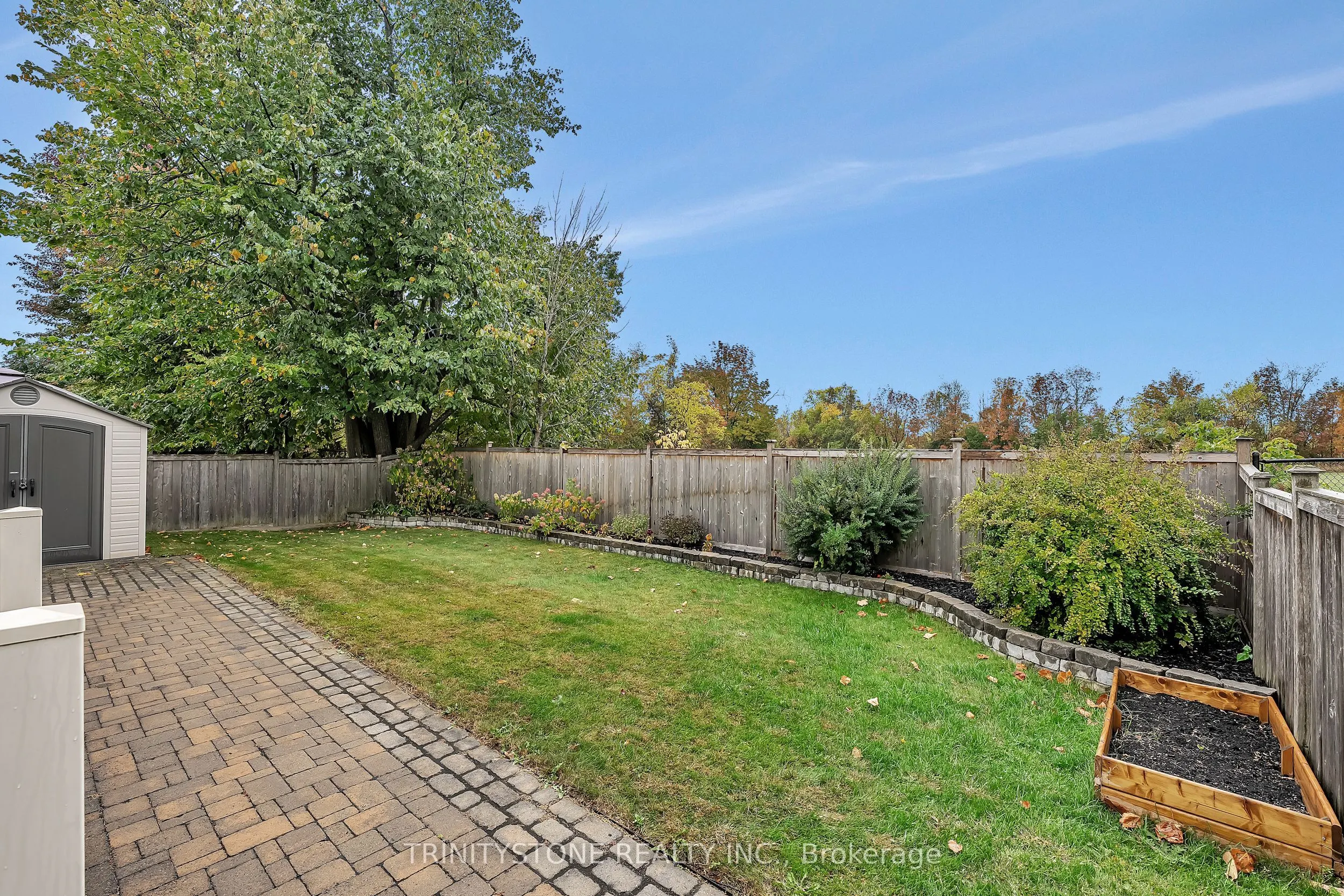 452 Landswood Way