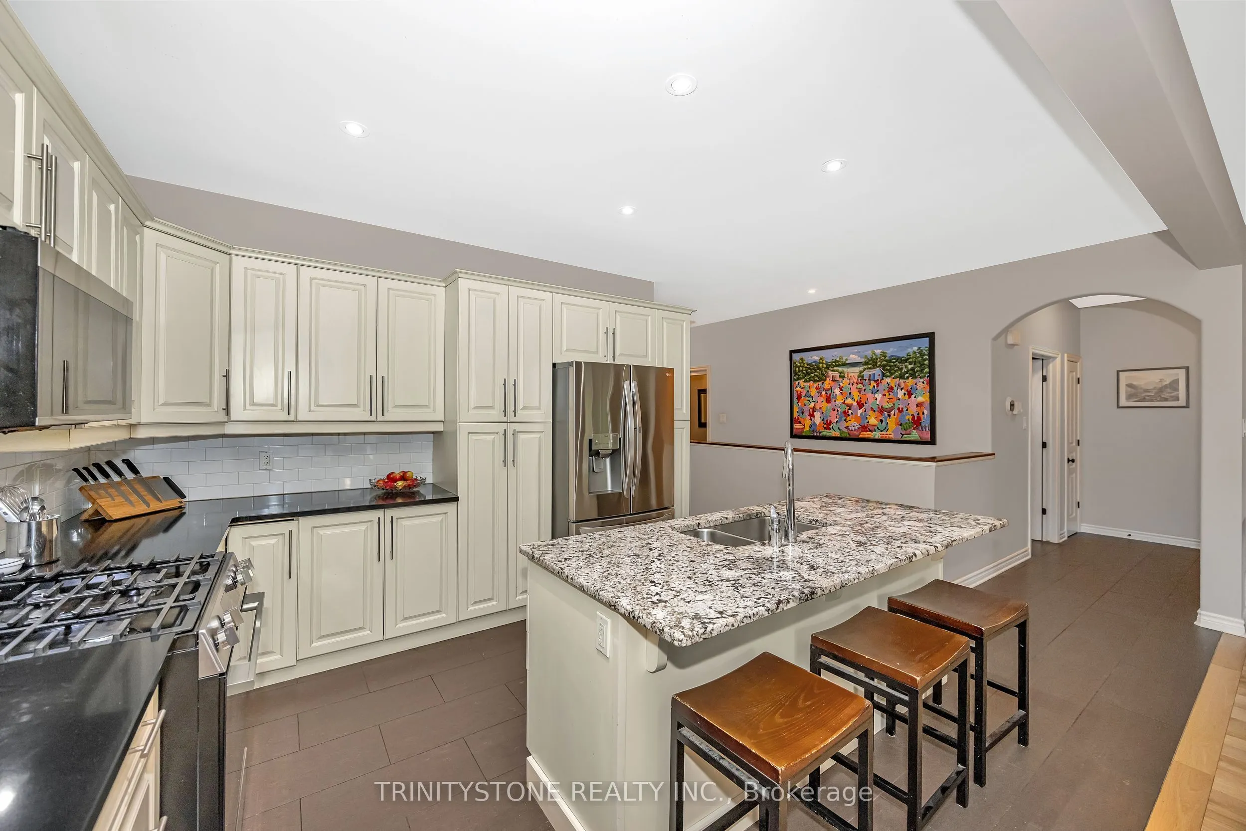452 Landswood Way