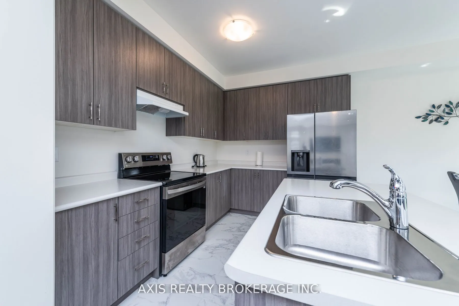 43 Silver Meadow Gardens