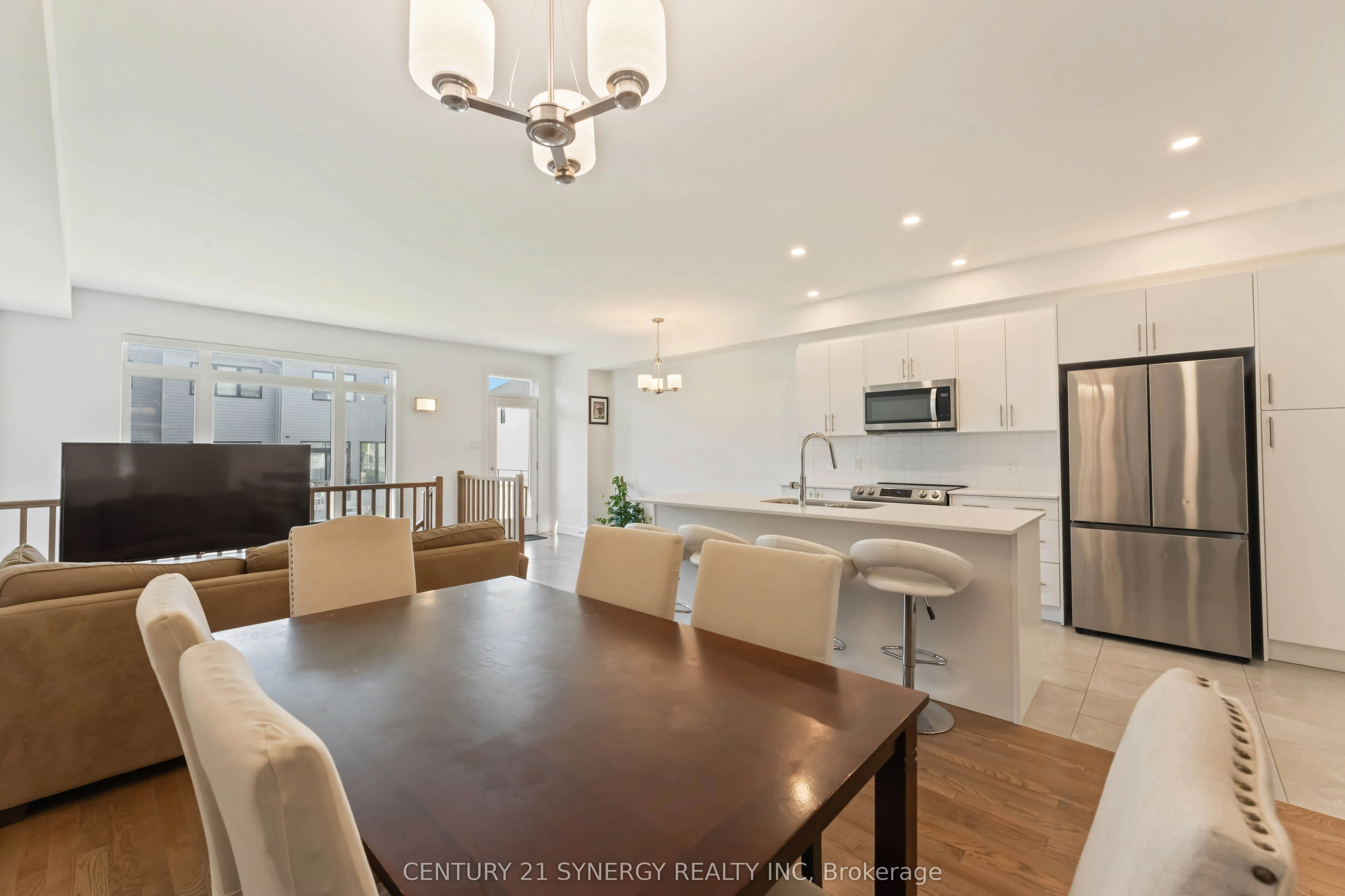 254 Finsbury Avenue