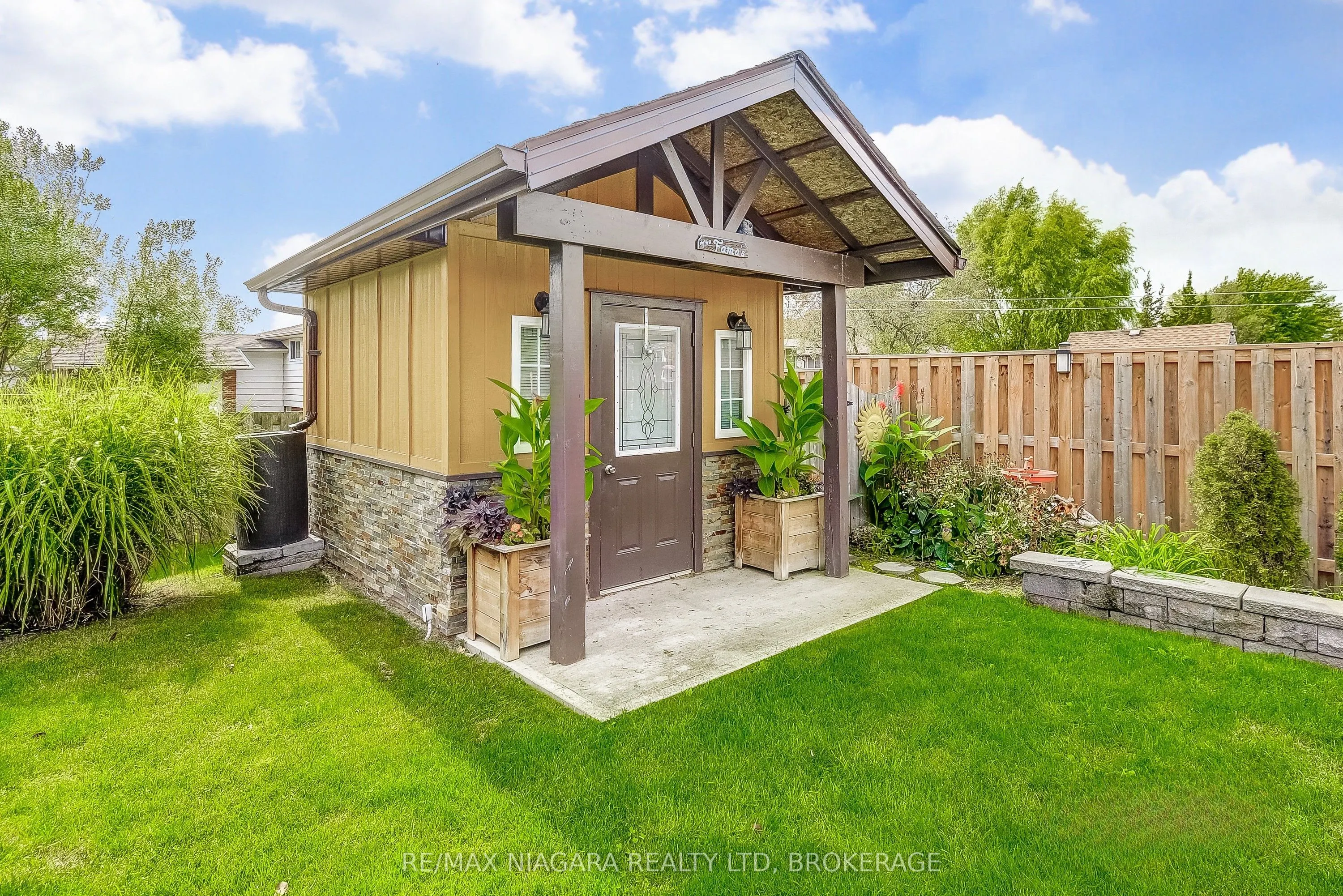 80 Green Meadow Crescent