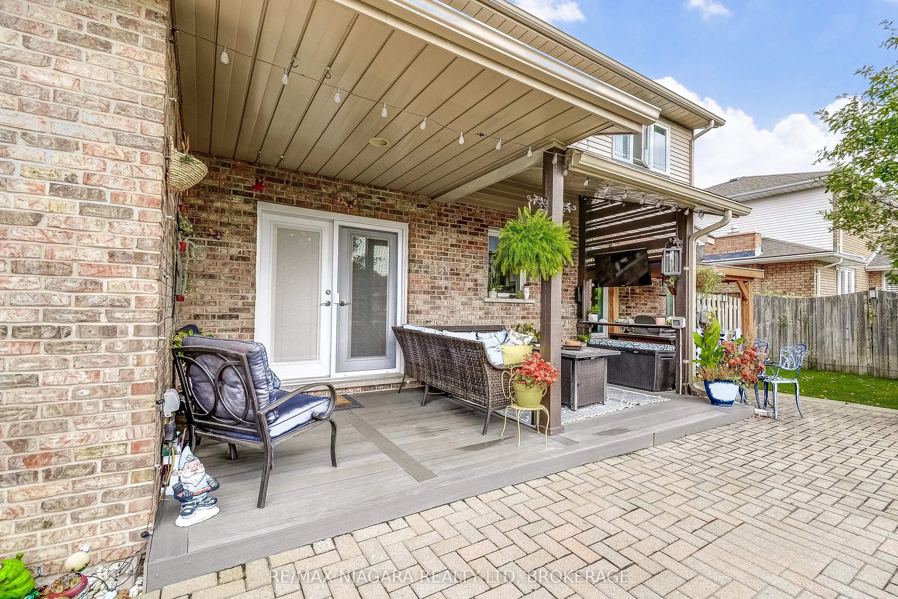 80 Green Meadow Crescent
