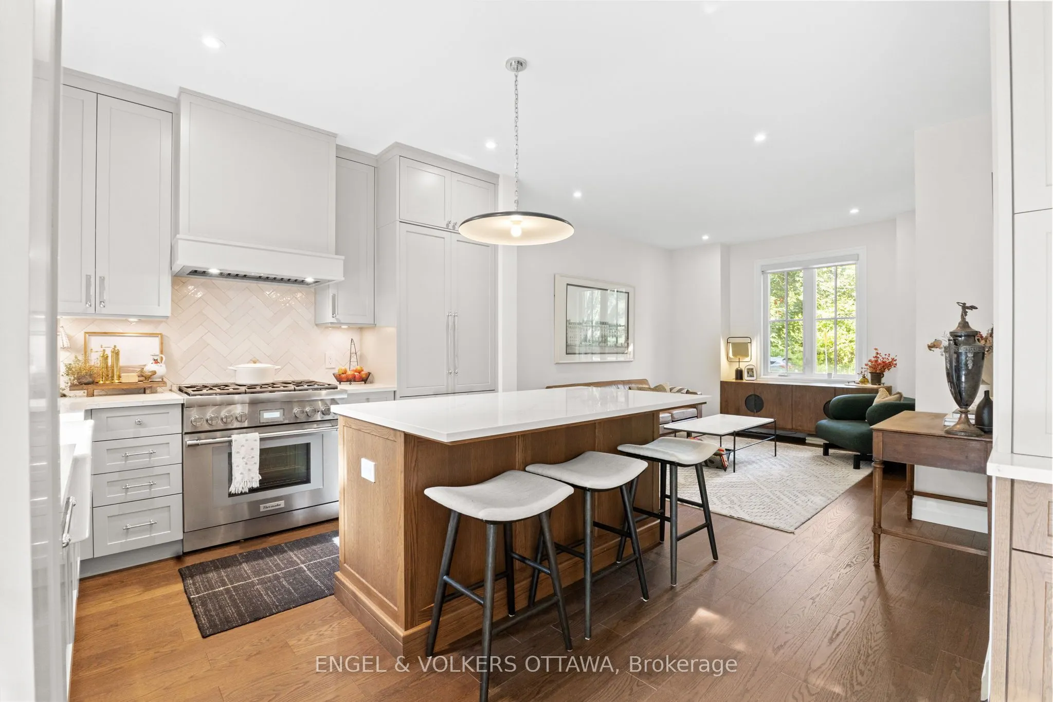 872 Iroquois Road