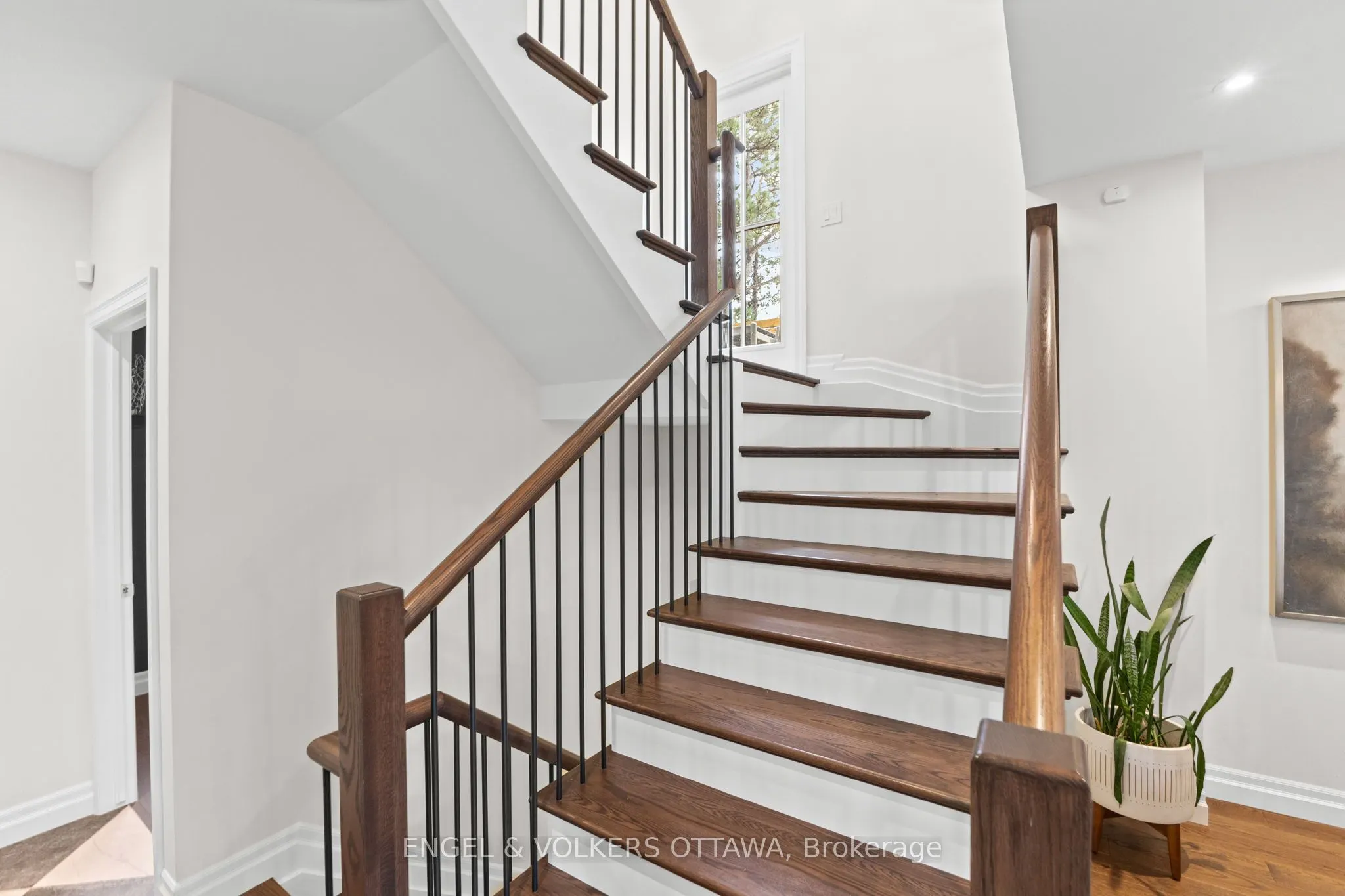 872 Iroquois Road