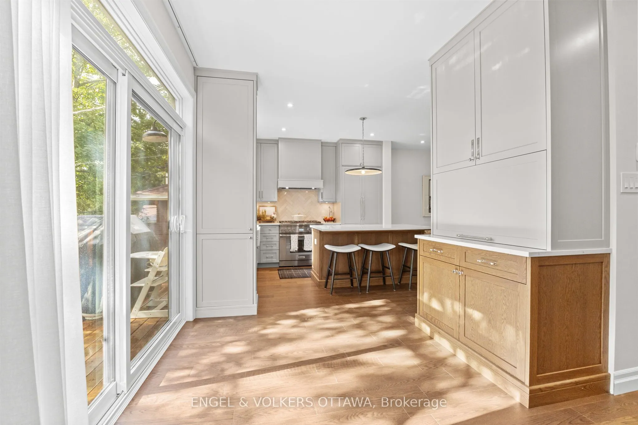 872 Iroquois Road