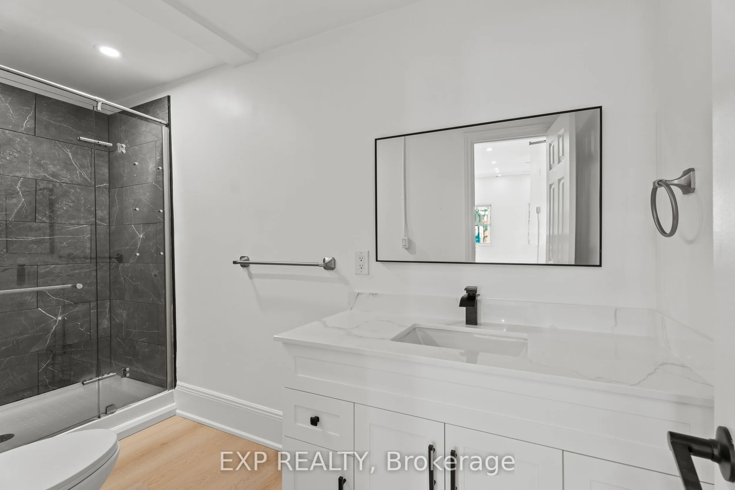 93 John Street S, #2
