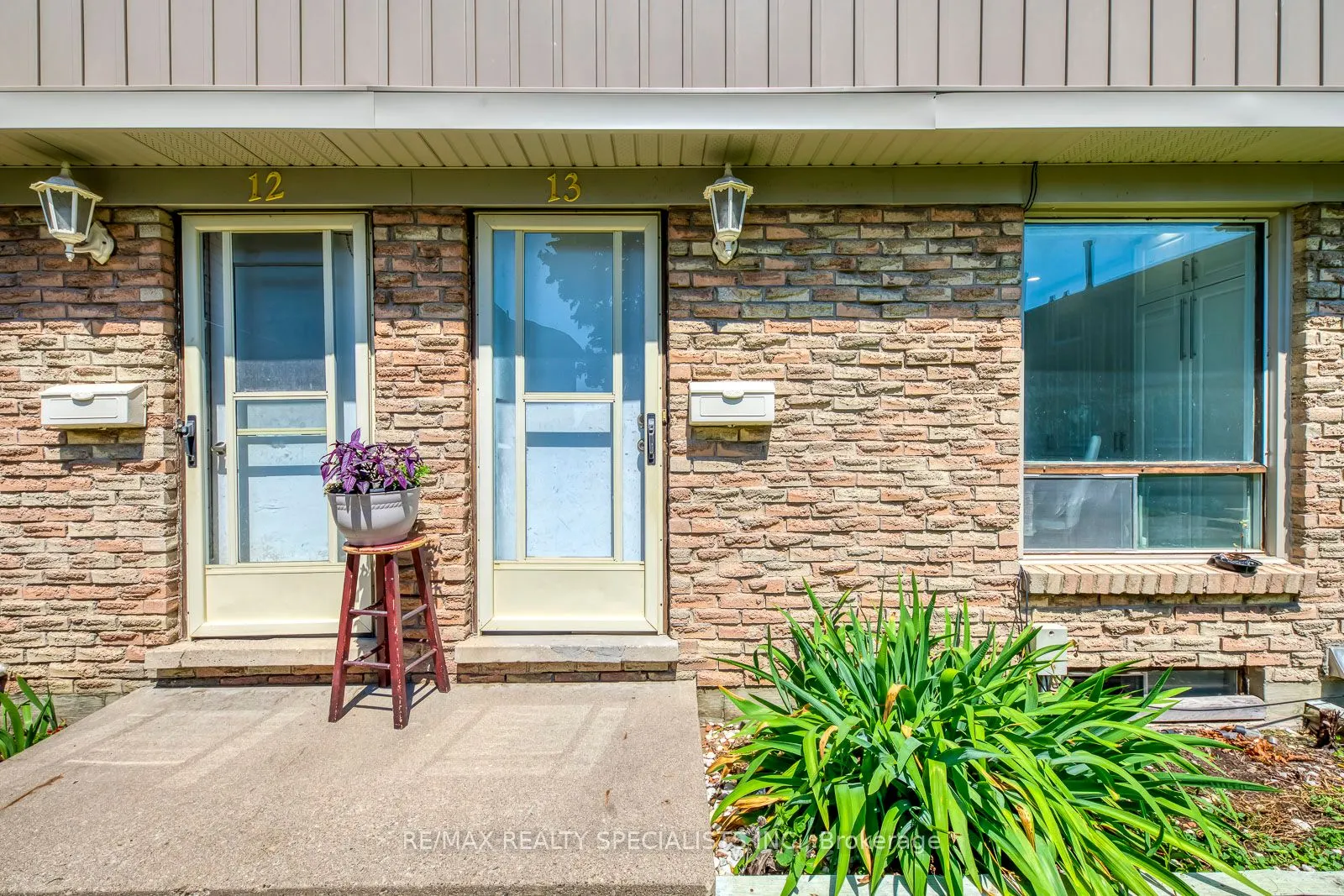 487 Elgin Street N, #13