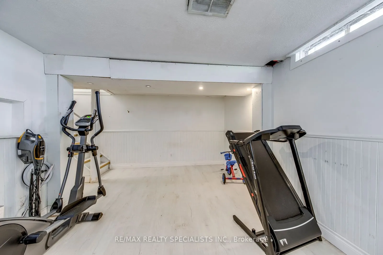 487 Elgin Street N, #13