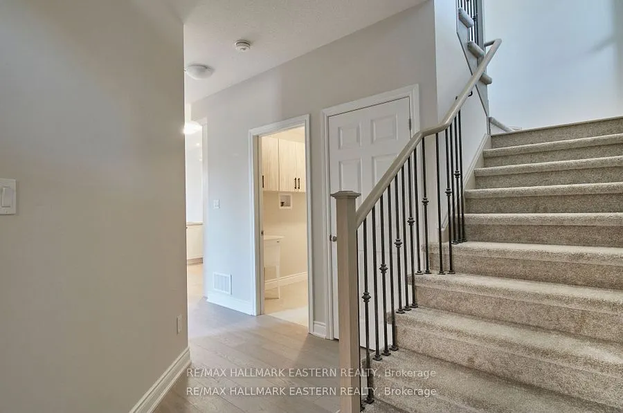 37 COLDBROOK Drive
