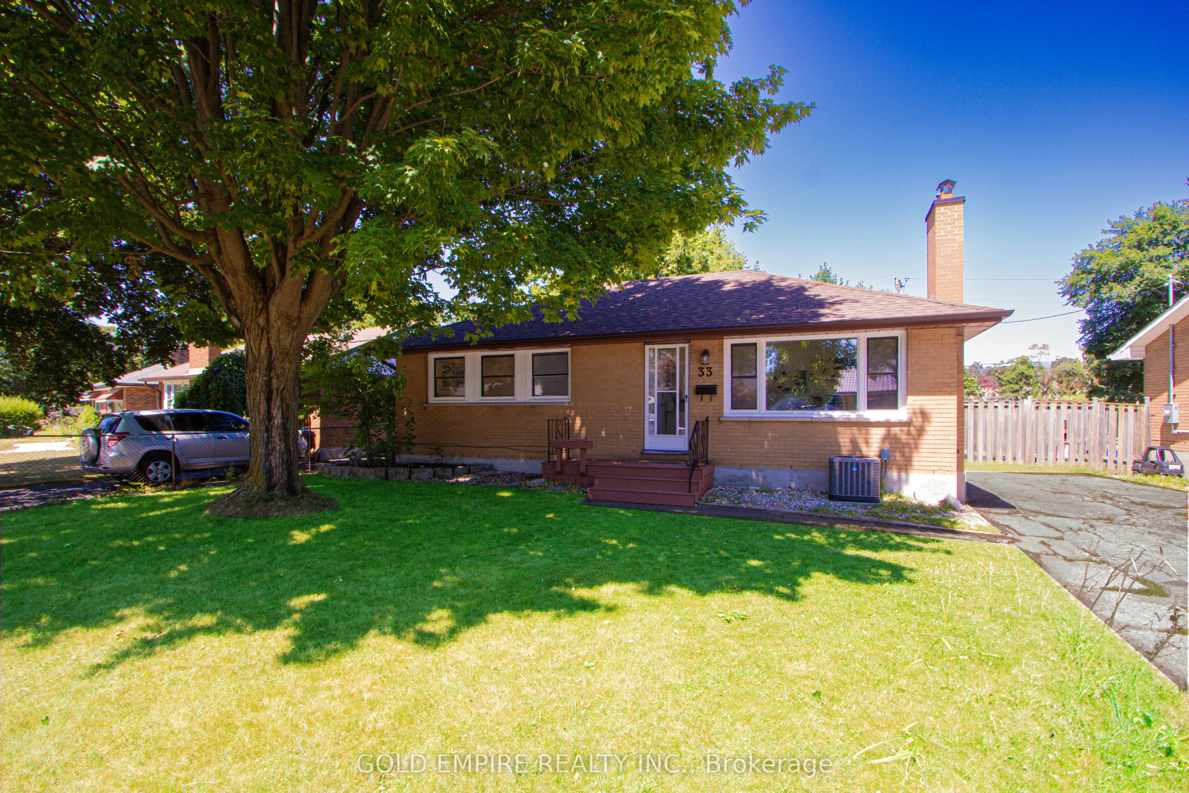 33 Godfrey Drive