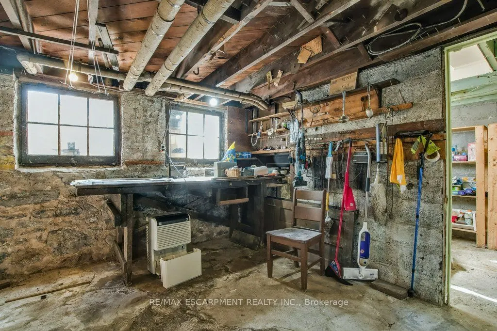 128 River Road