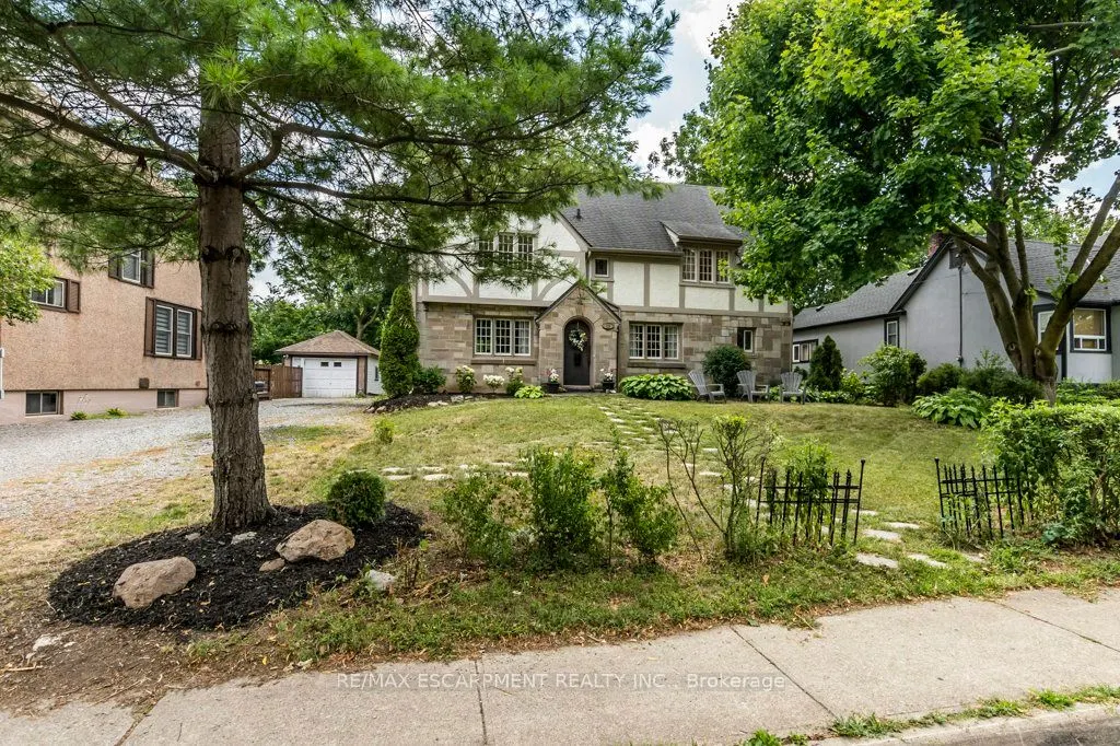 128 River Road