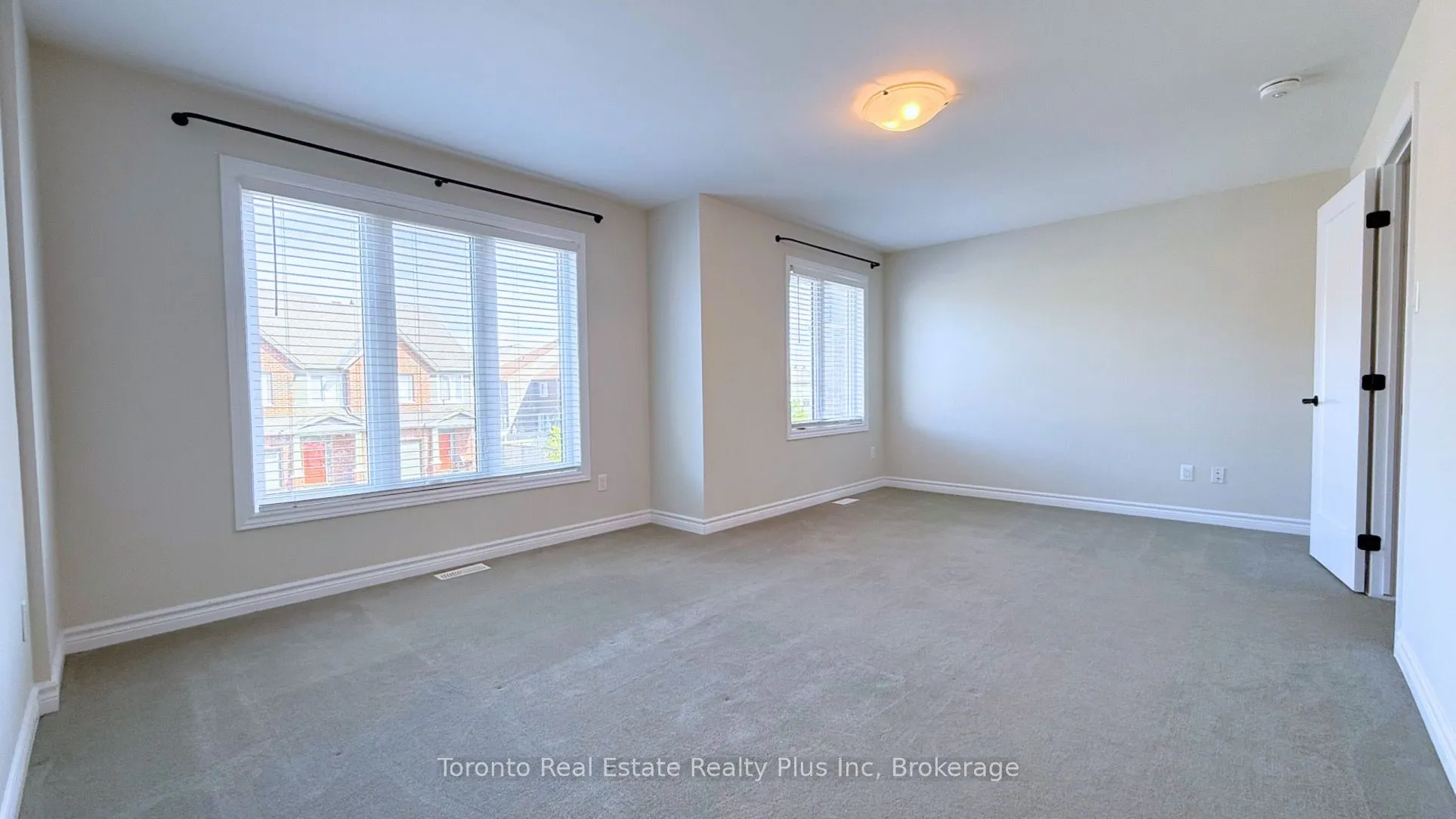 90 NEPETA Crescent