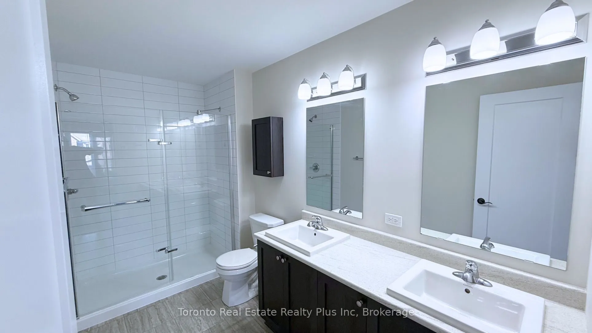 90 NEPETA Crescent