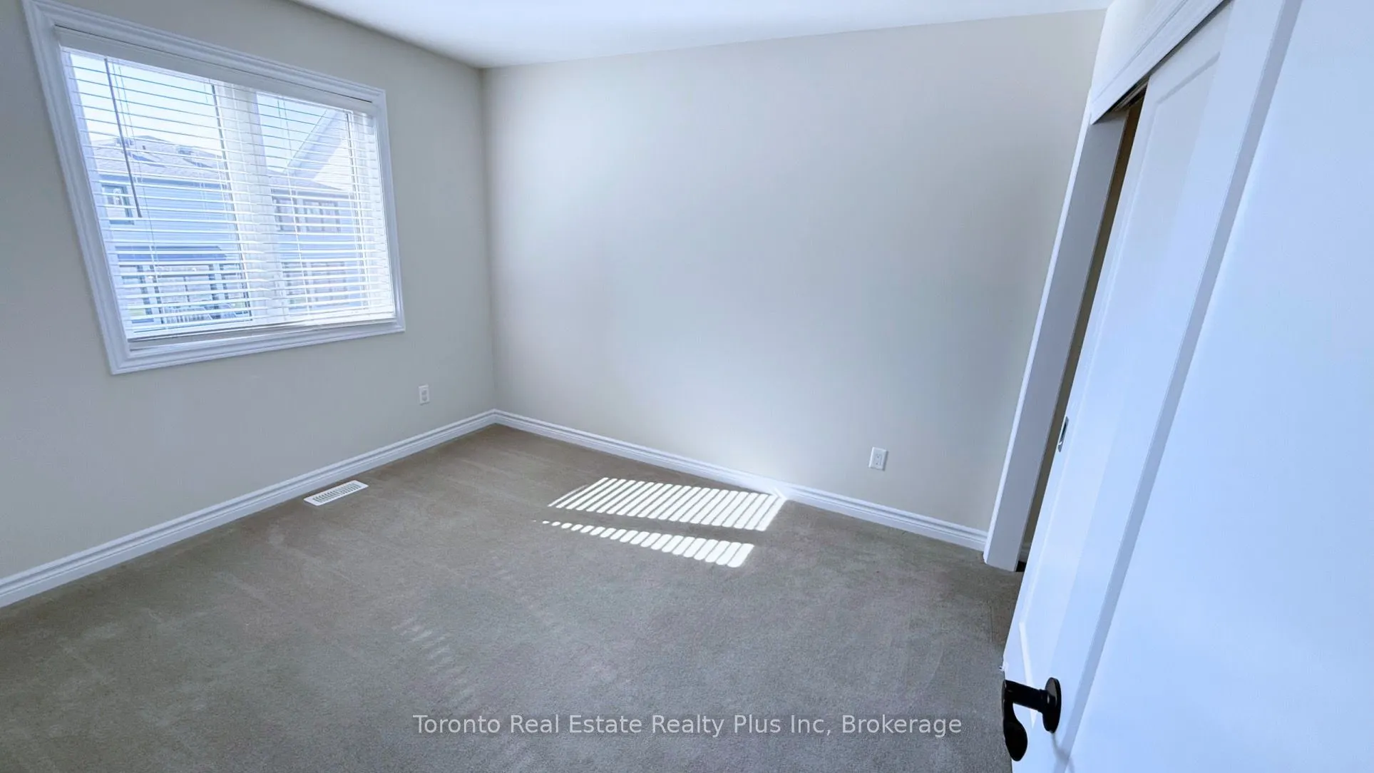 90 NEPETA Crescent