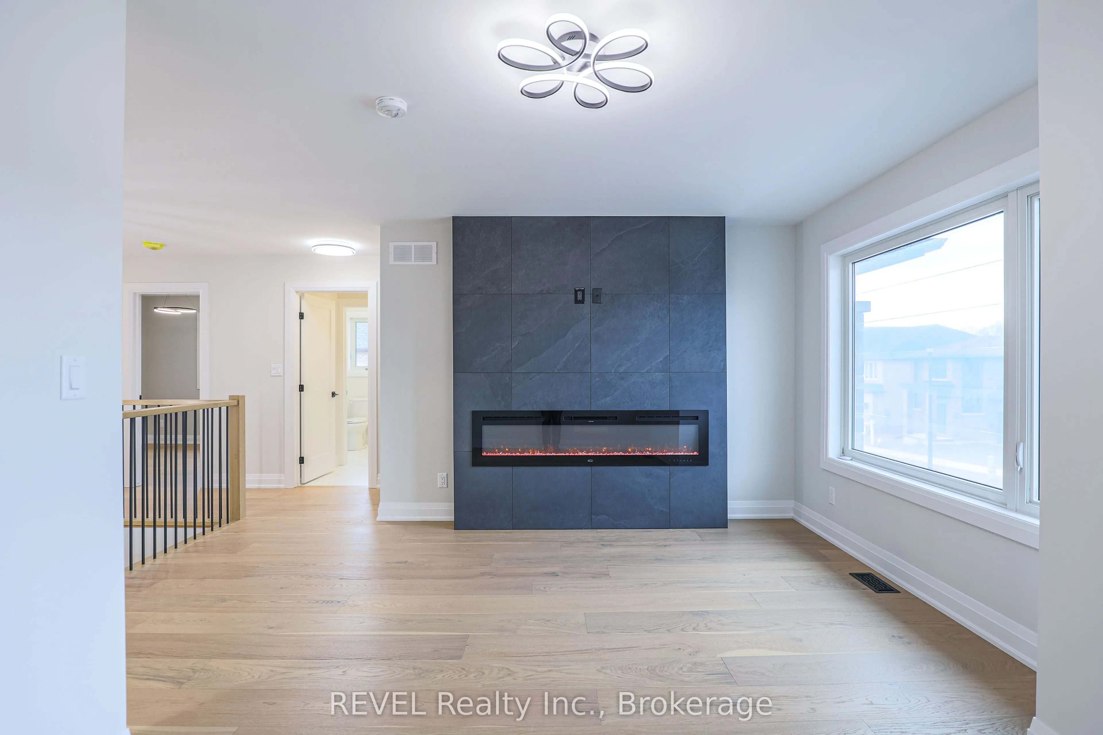 111 Acacia Road