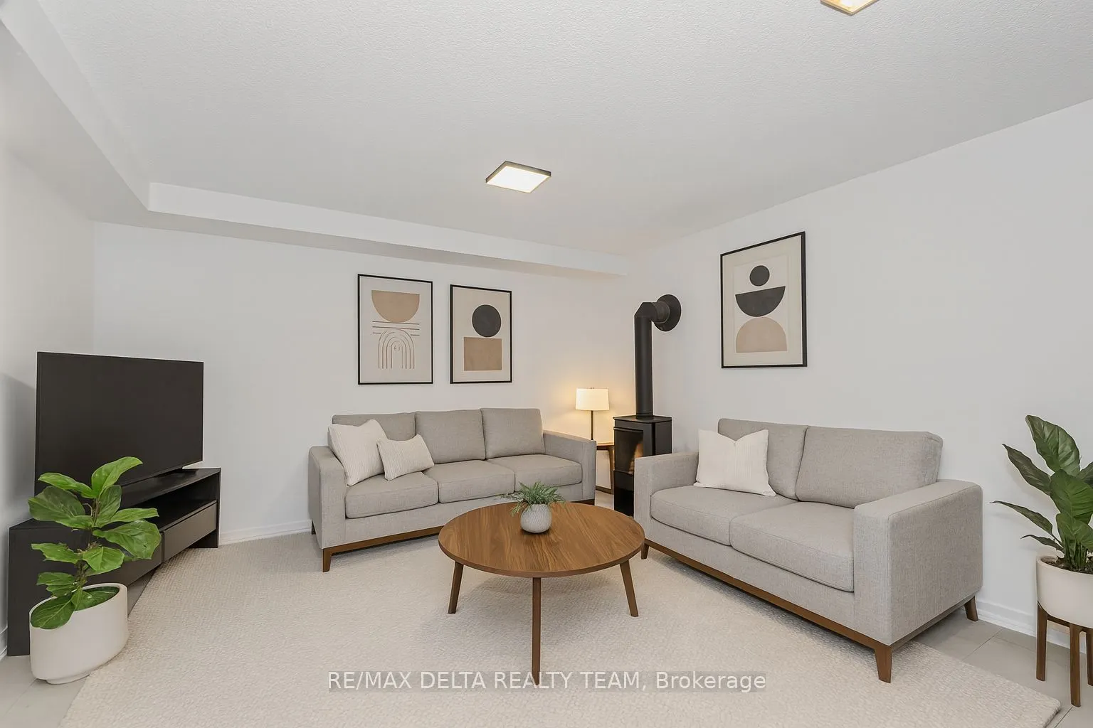 427 Mockingbird Drive
