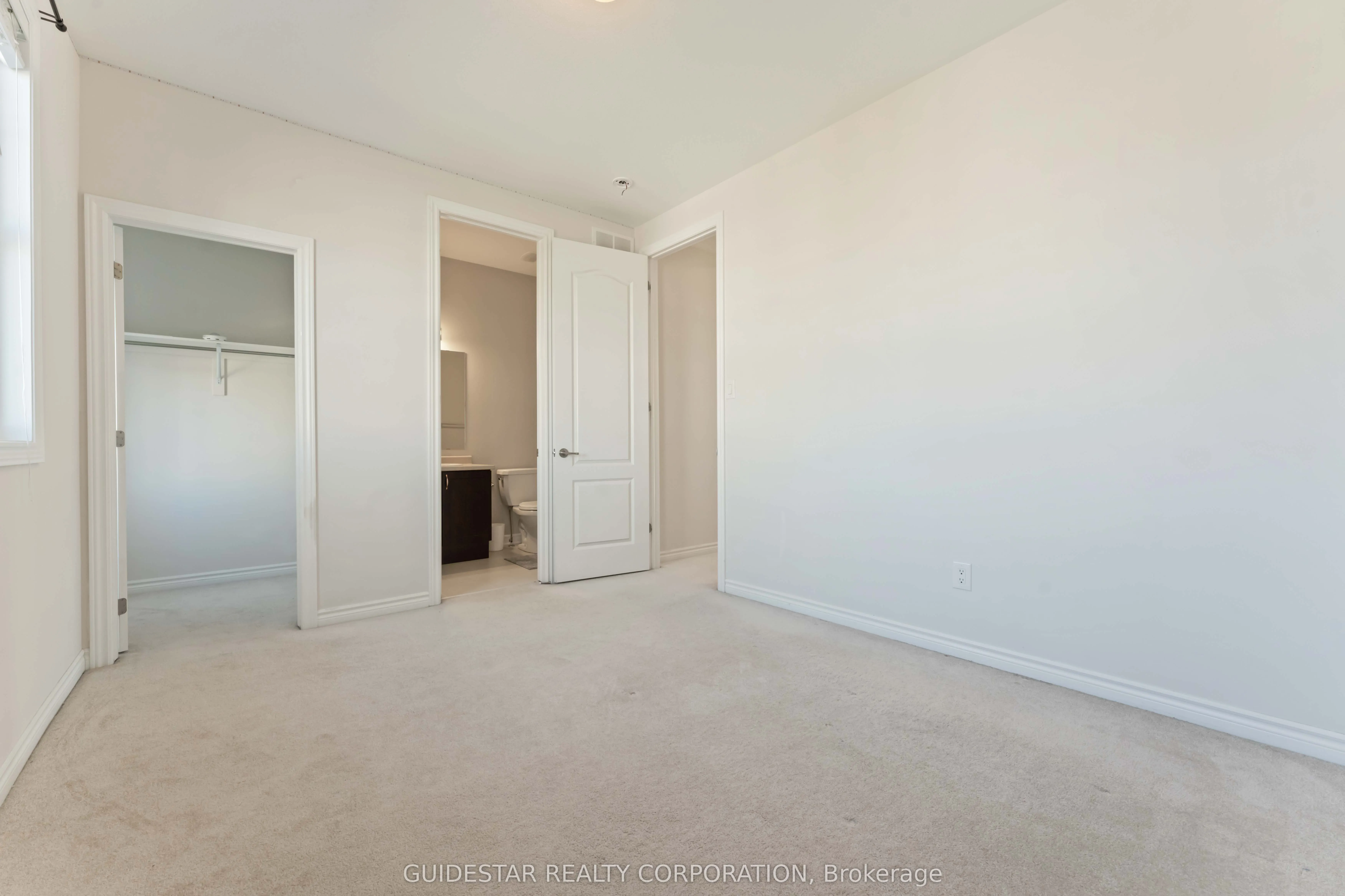28 Oxalis Crescent