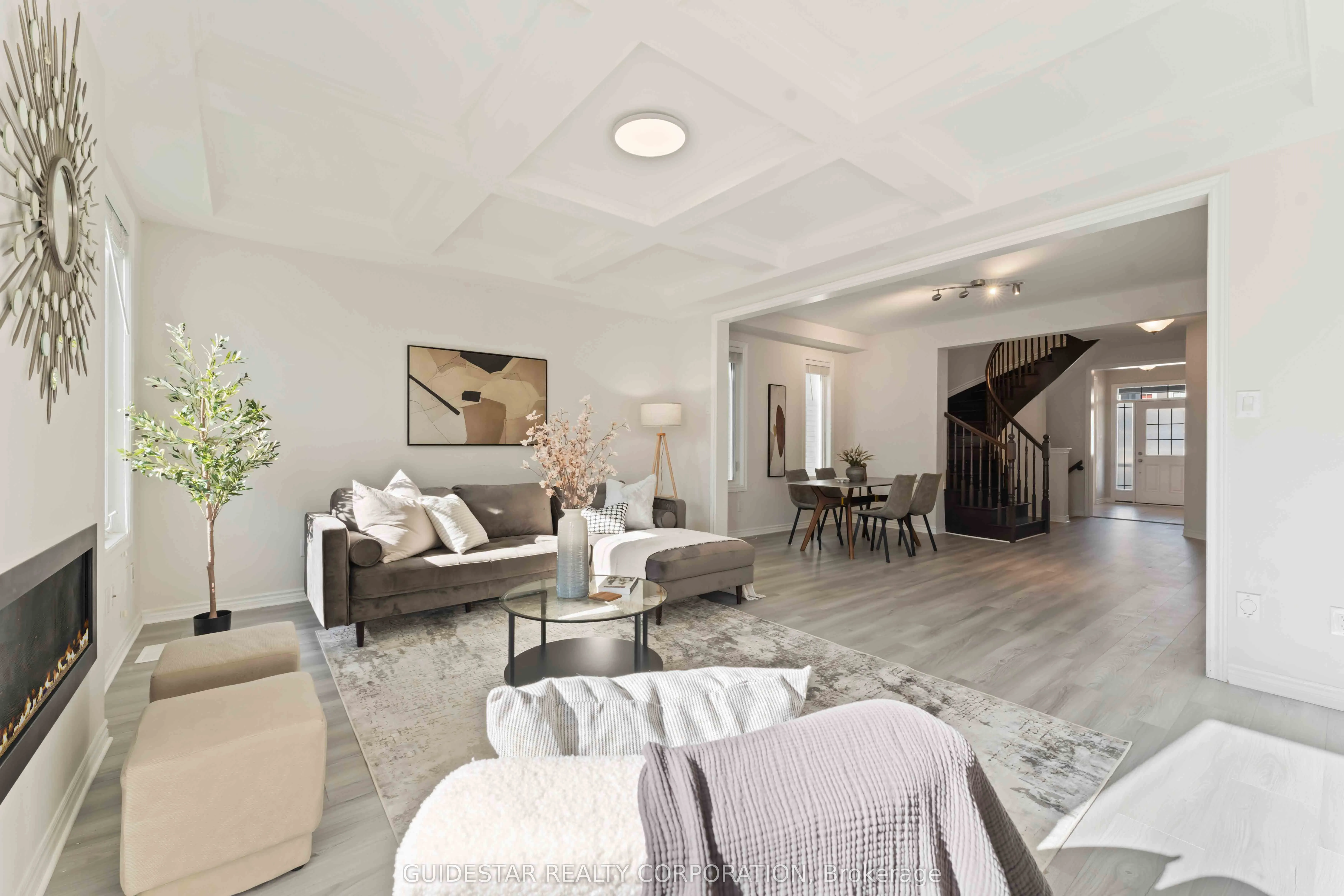 28 Oxalis Crescent
