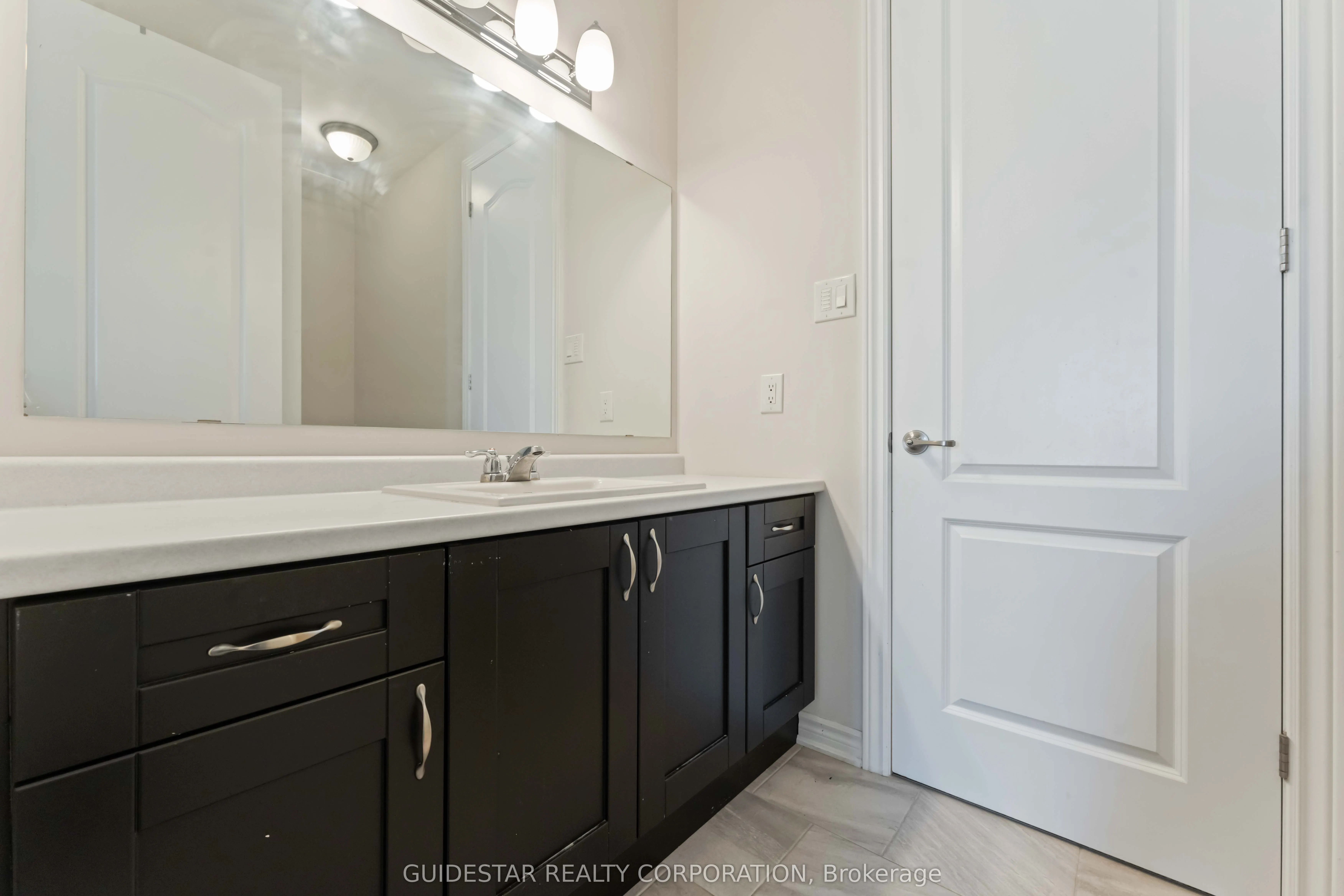 28 Oxalis Crescent