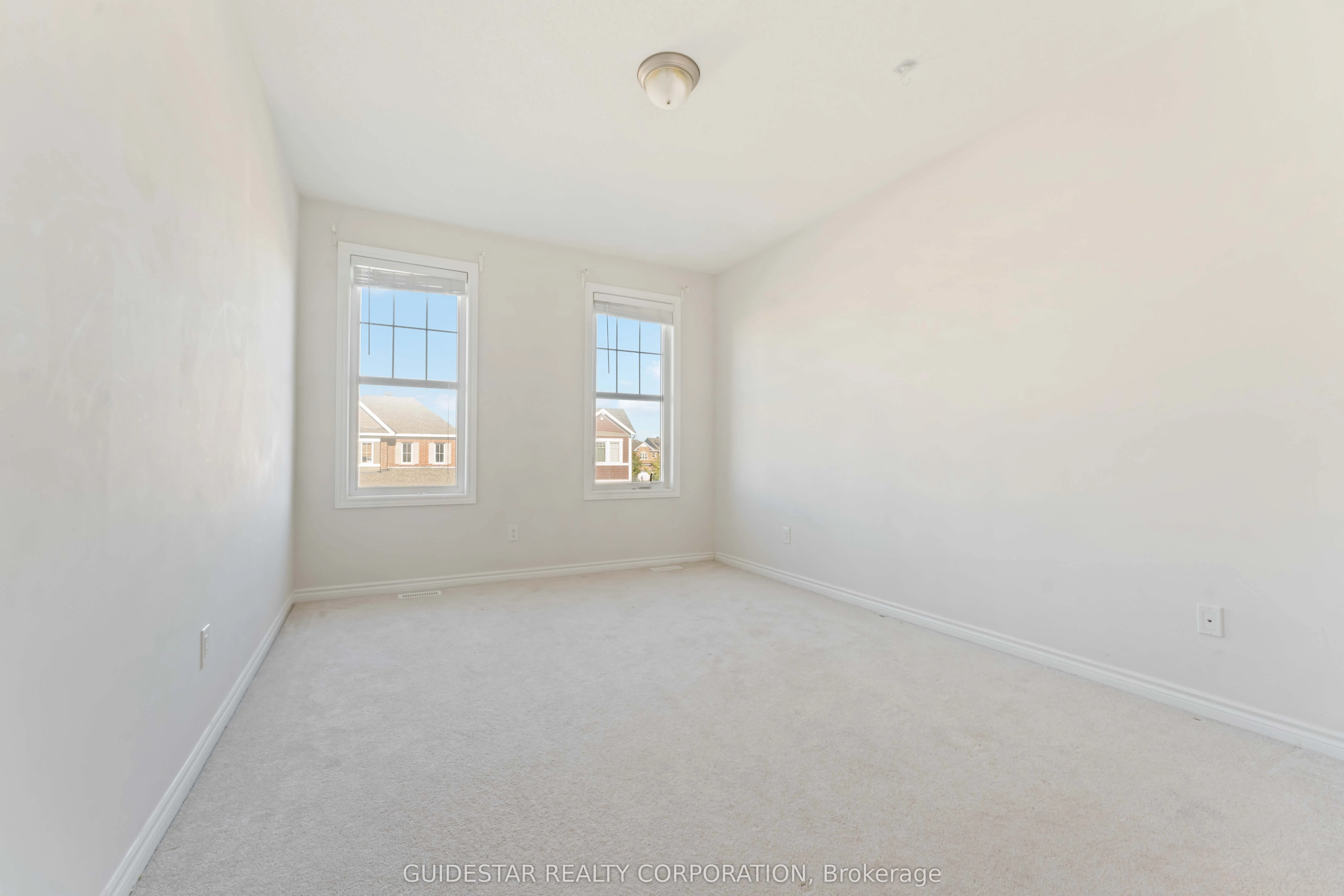 28 Oxalis Crescent