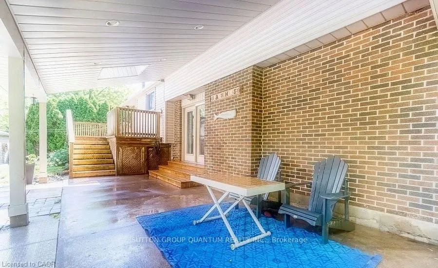 3 Colonial Court
