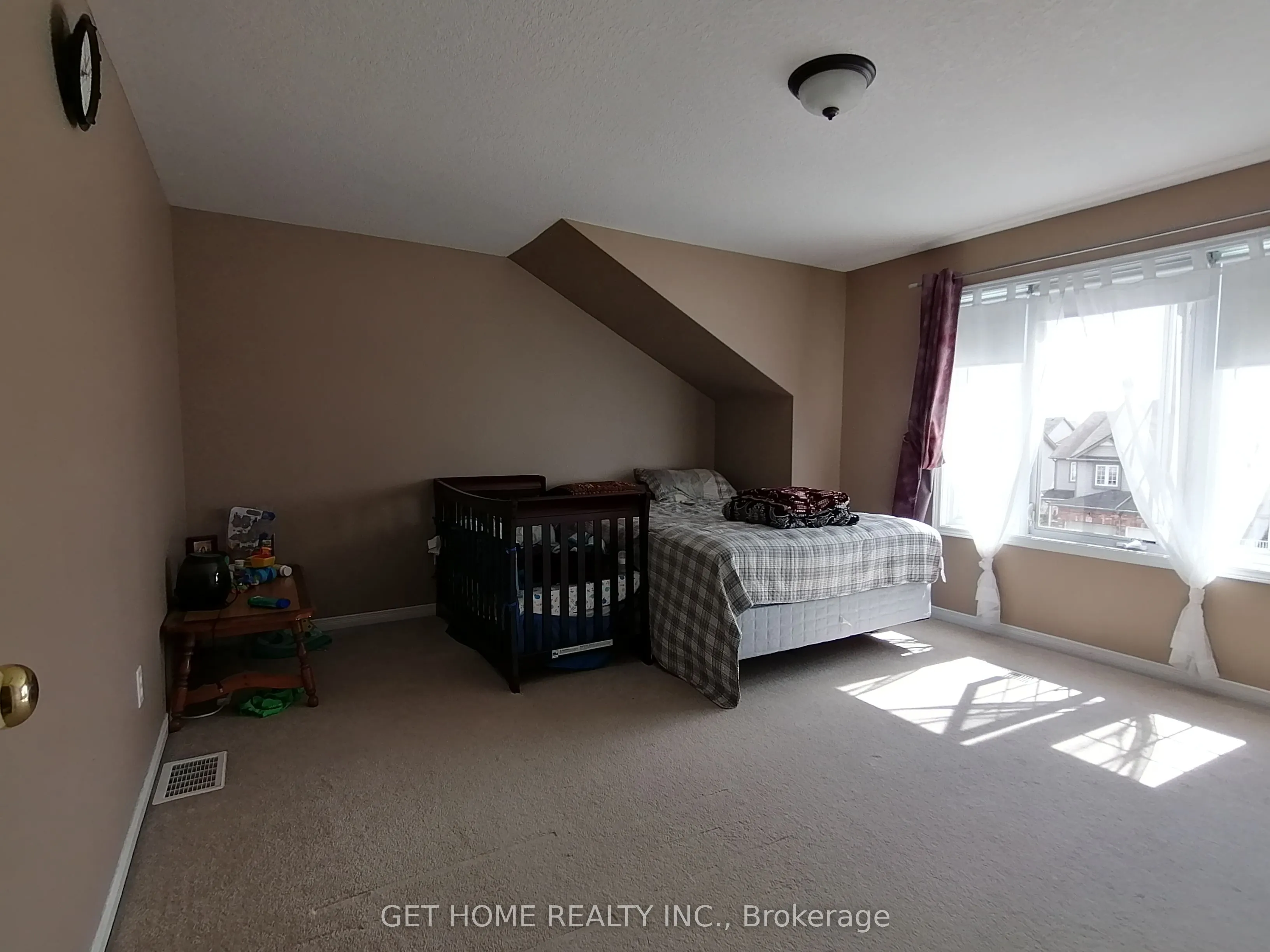 712 Activa Avenue