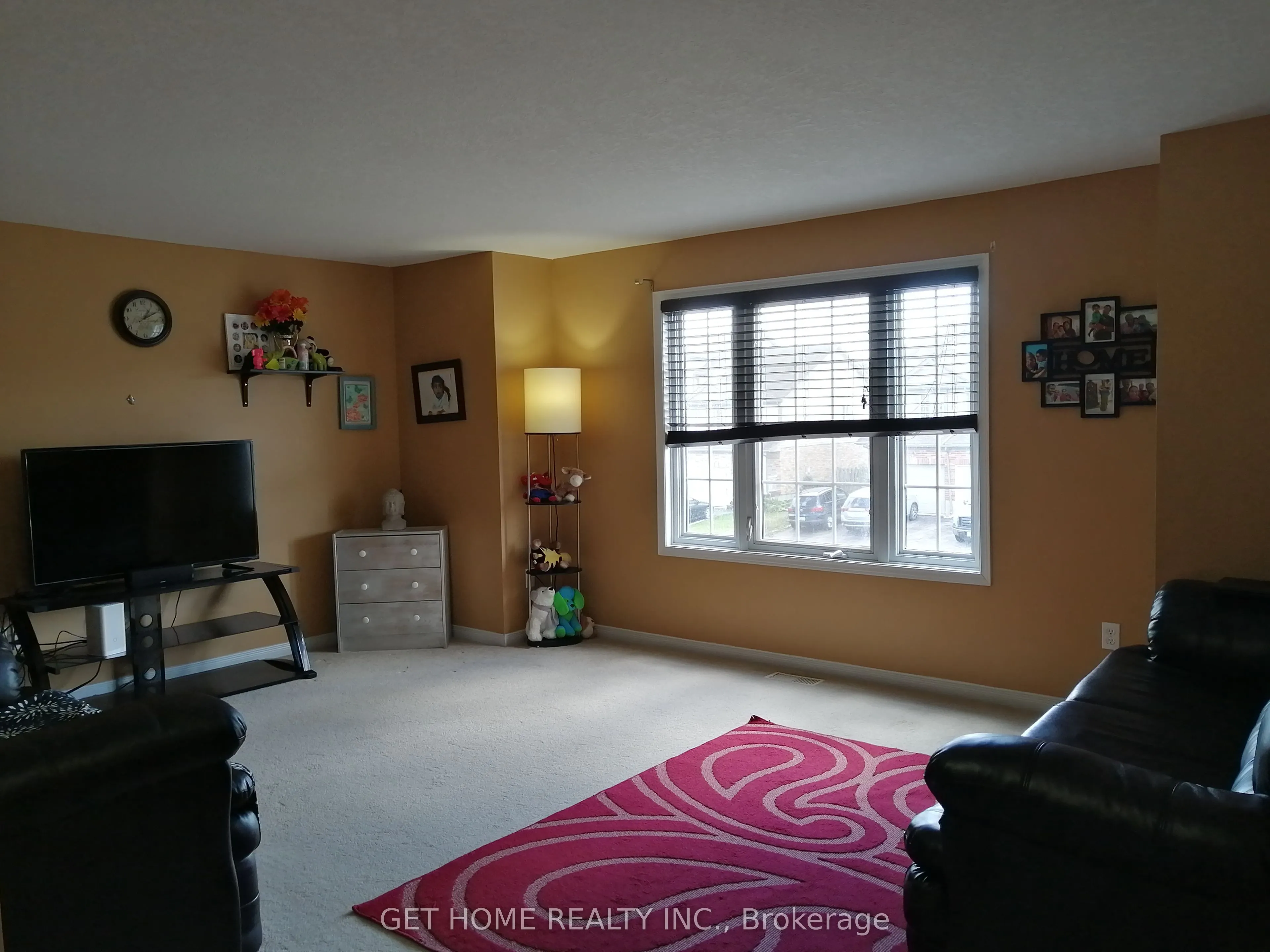 712 Activa Avenue