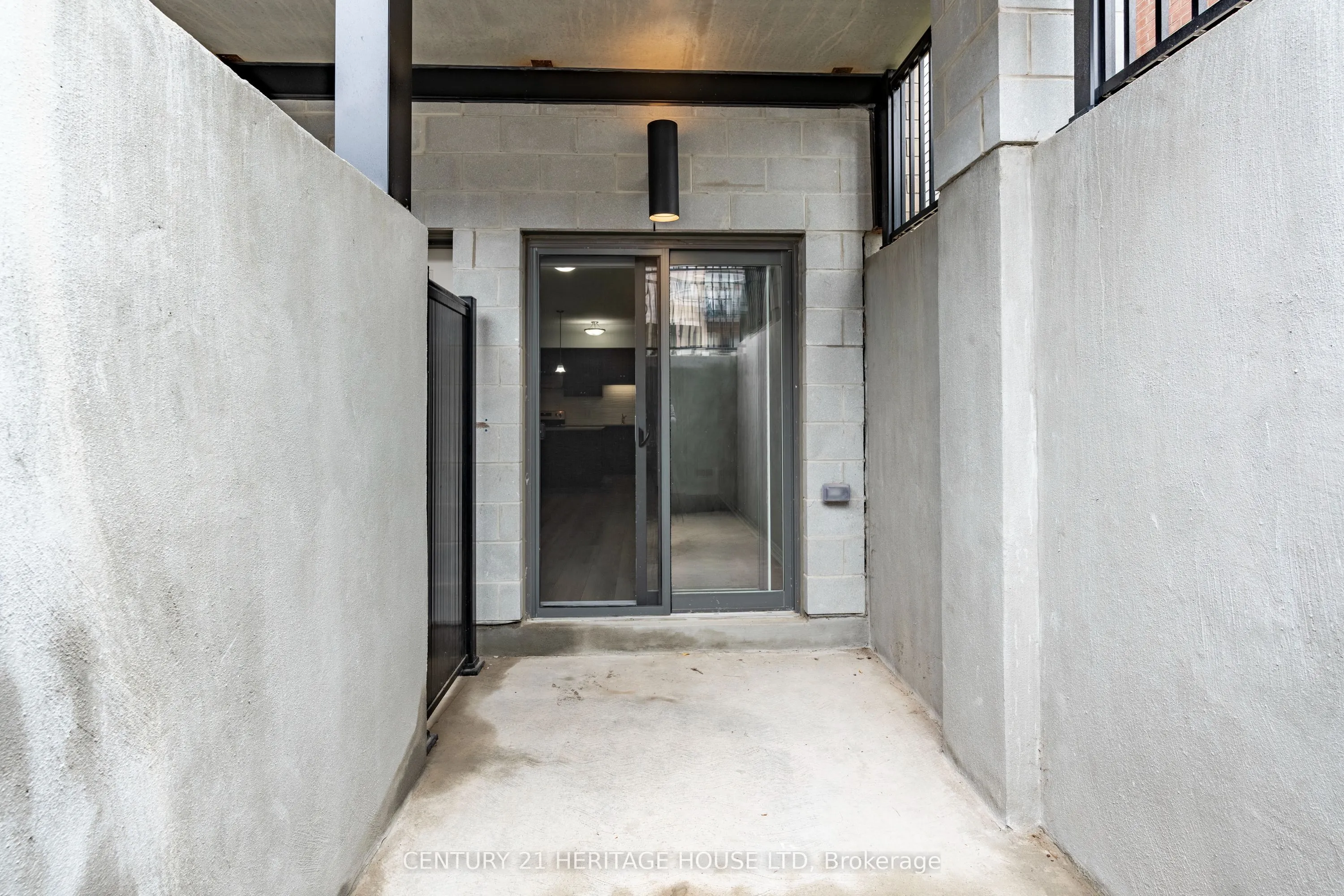 25 Isherwood Avenue, #77