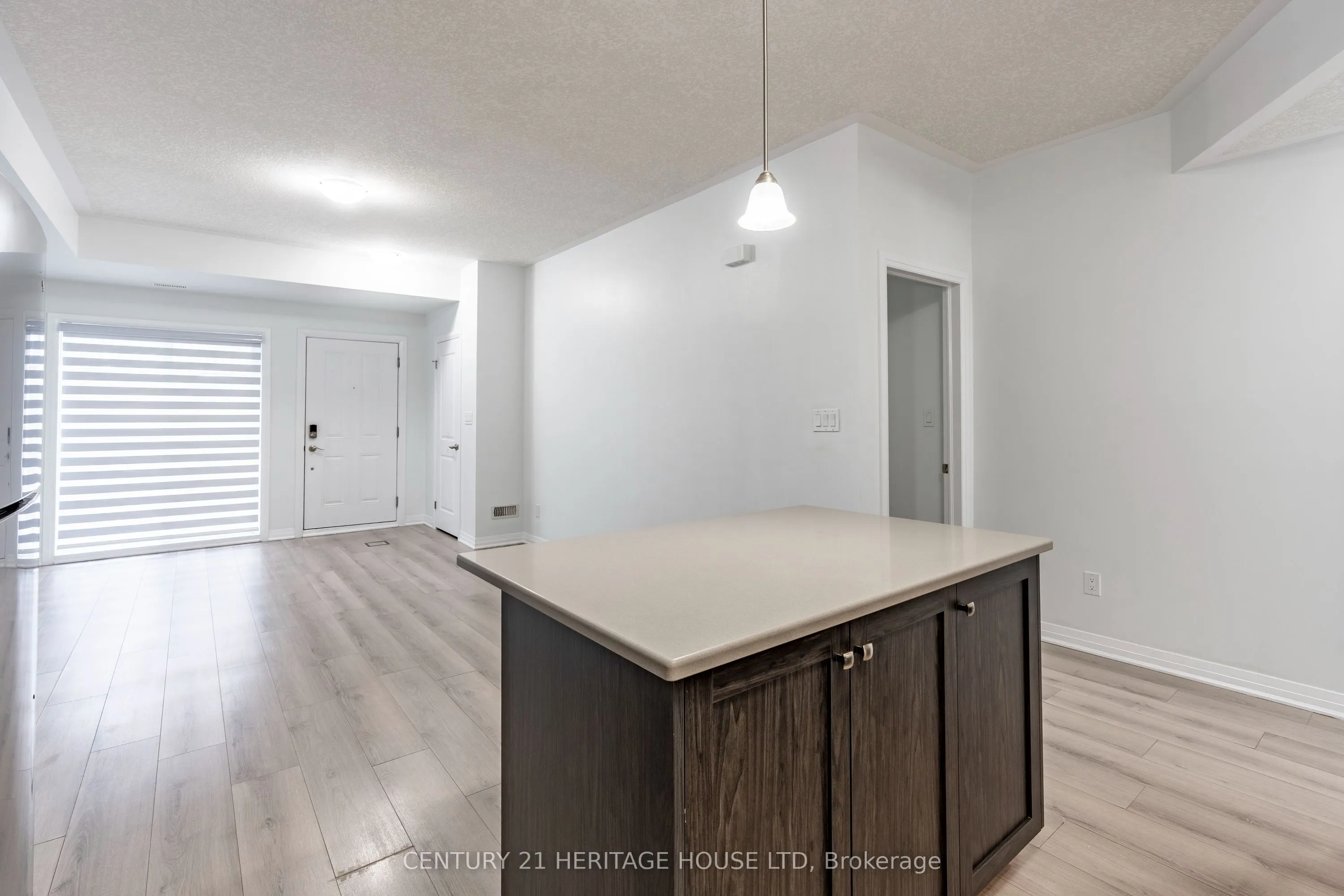 25 Isherwood Avenue, #77