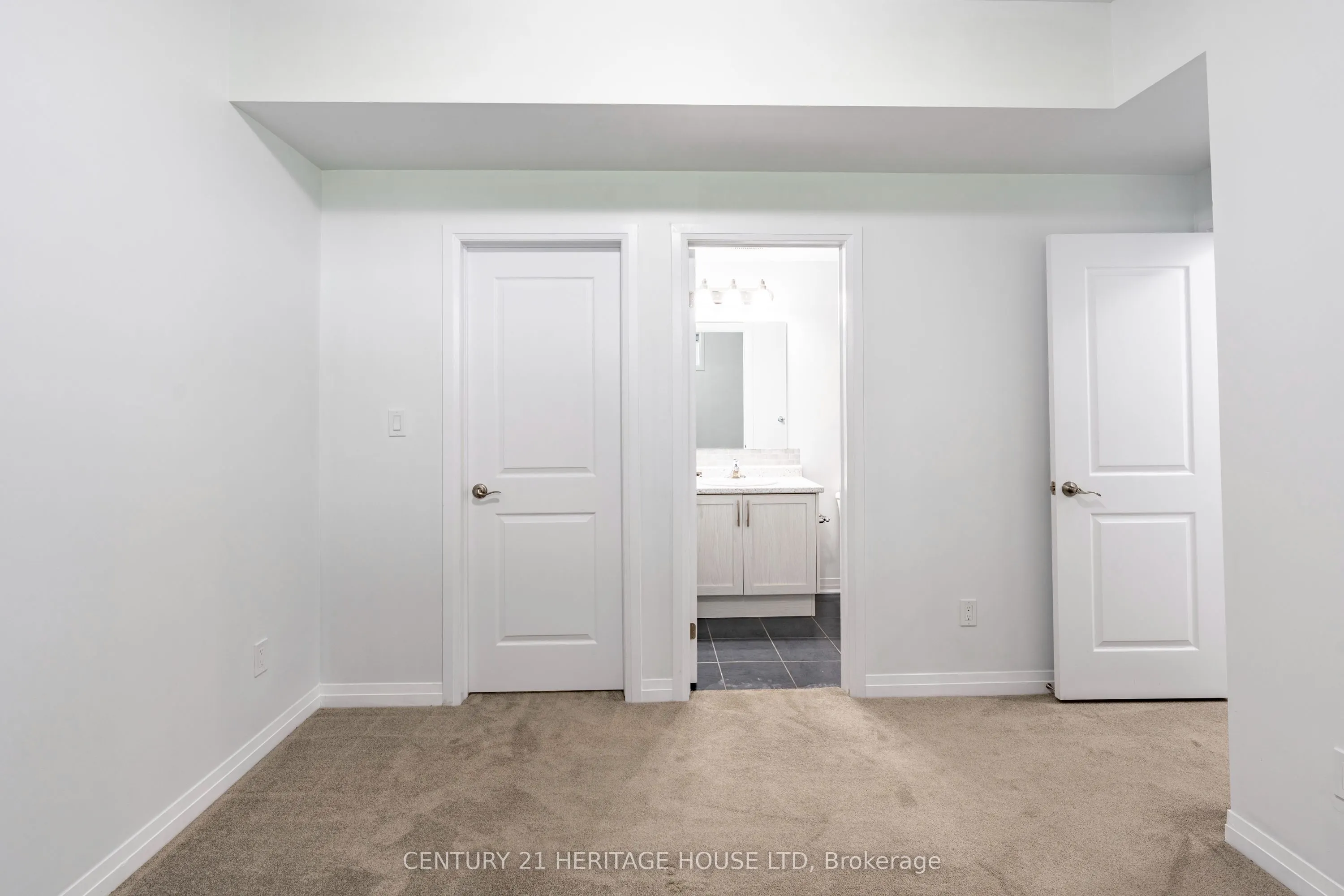 25 Isherwood Avenue, #77