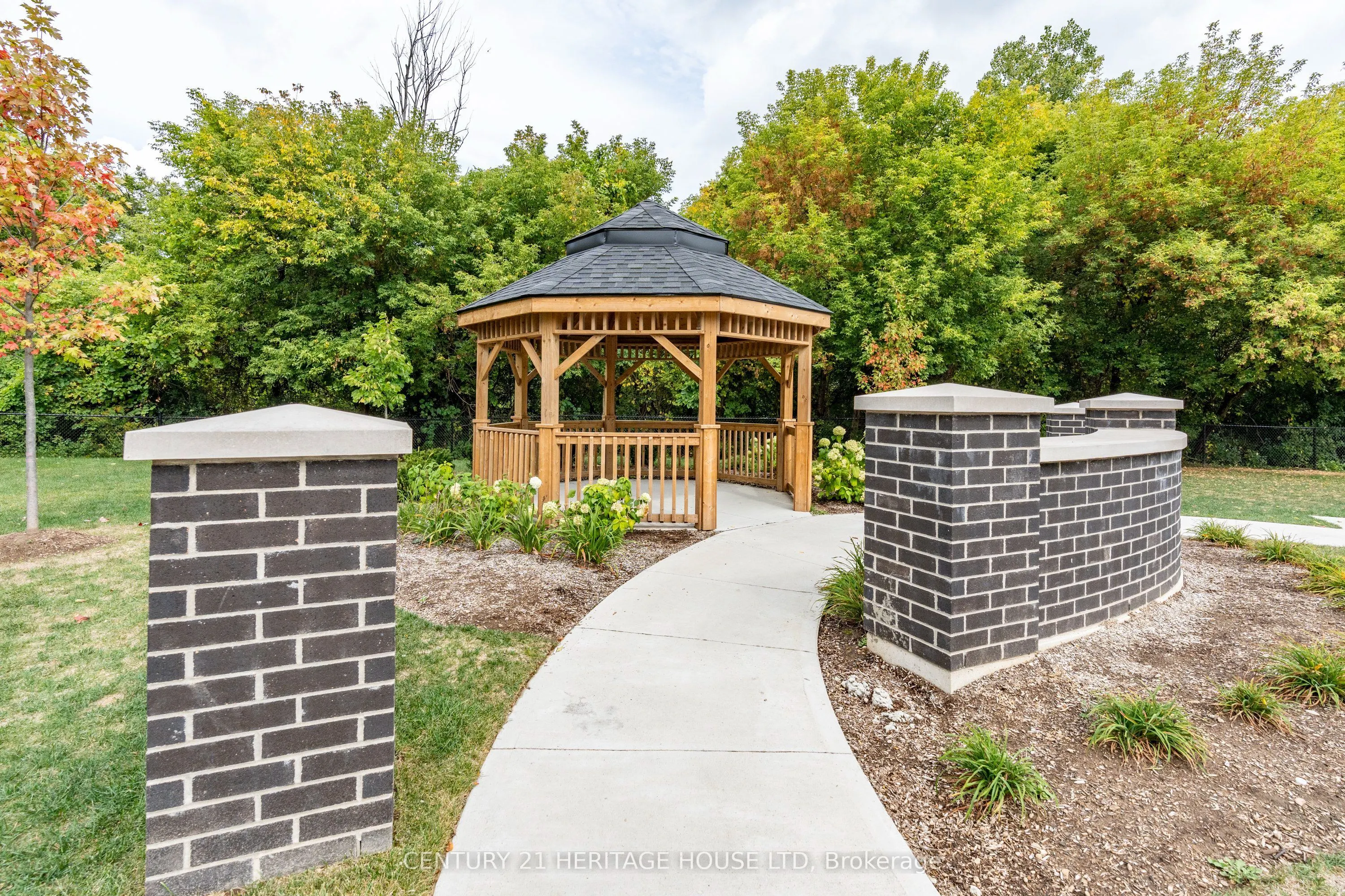 25 Isherwood Avenue, #77