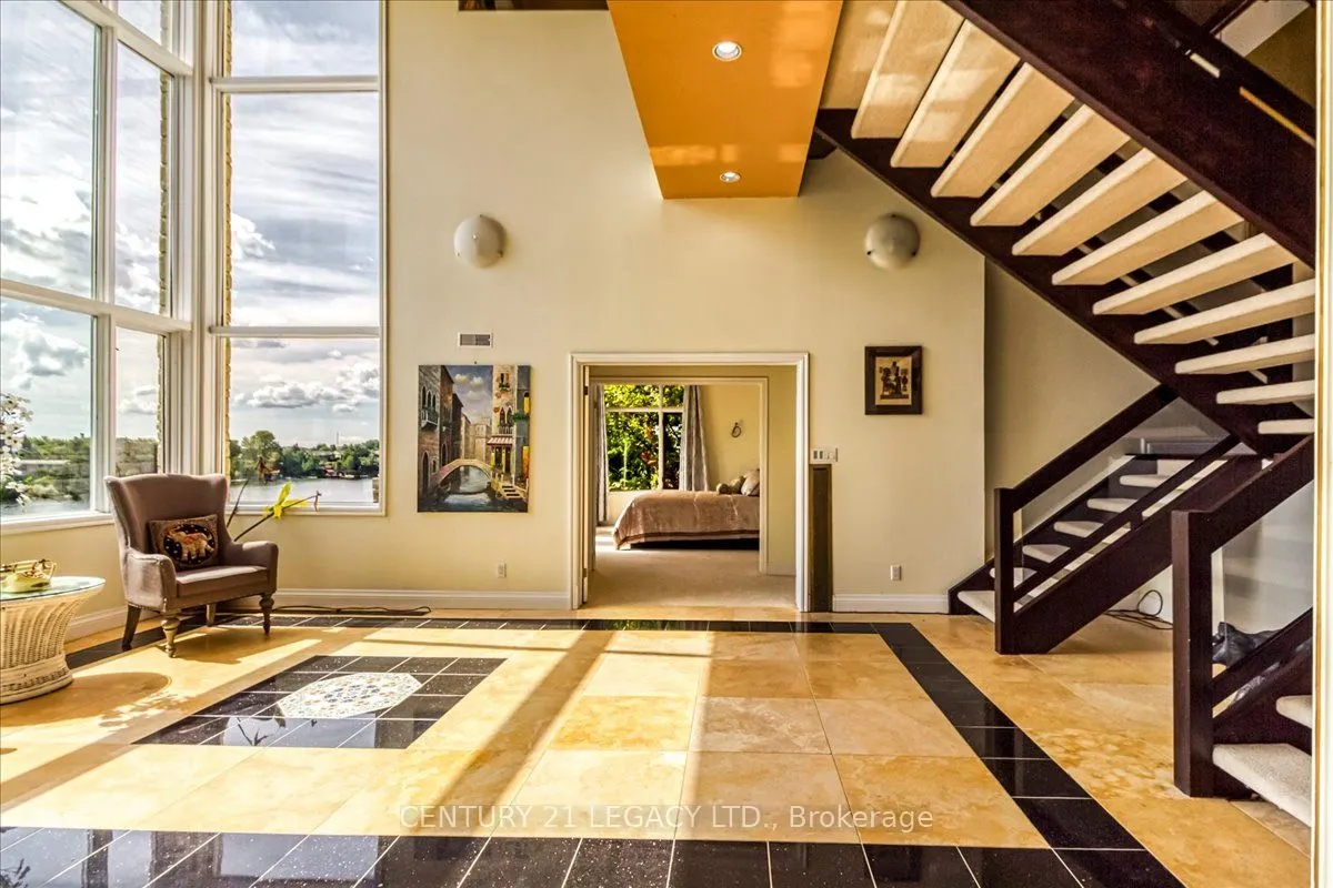 376 Maki Avenue
