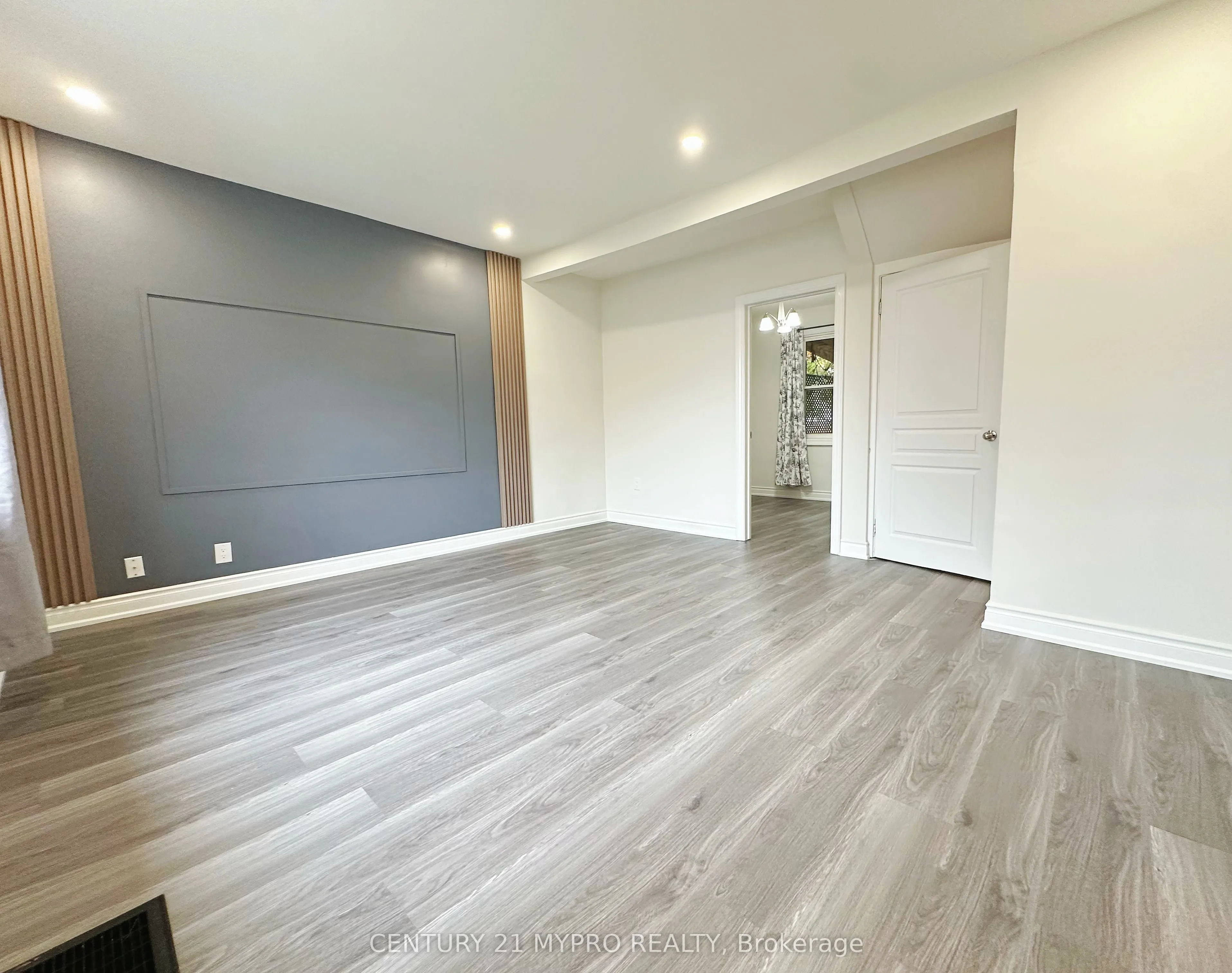 448 Hamilton Street