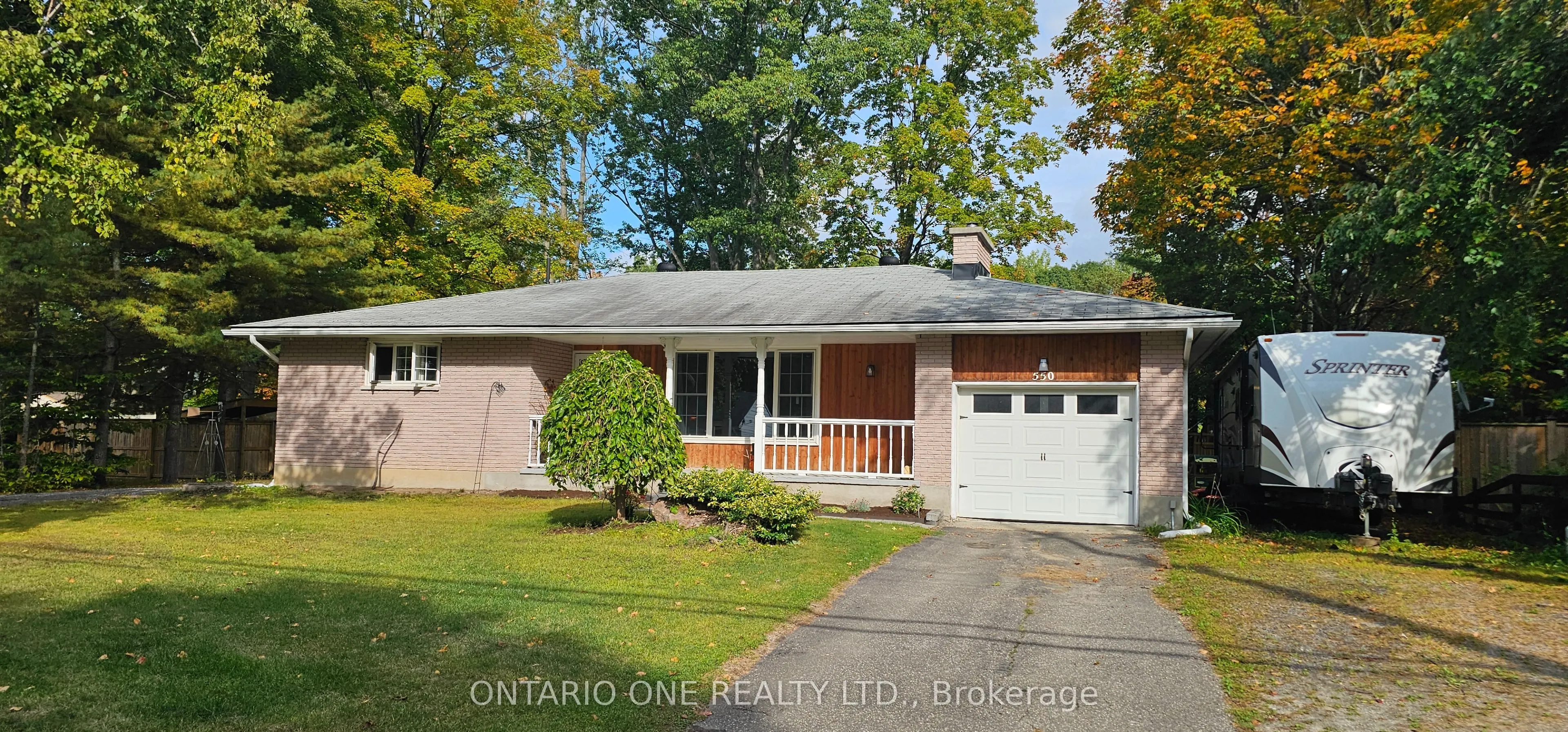 550 Muskoka Beach Road