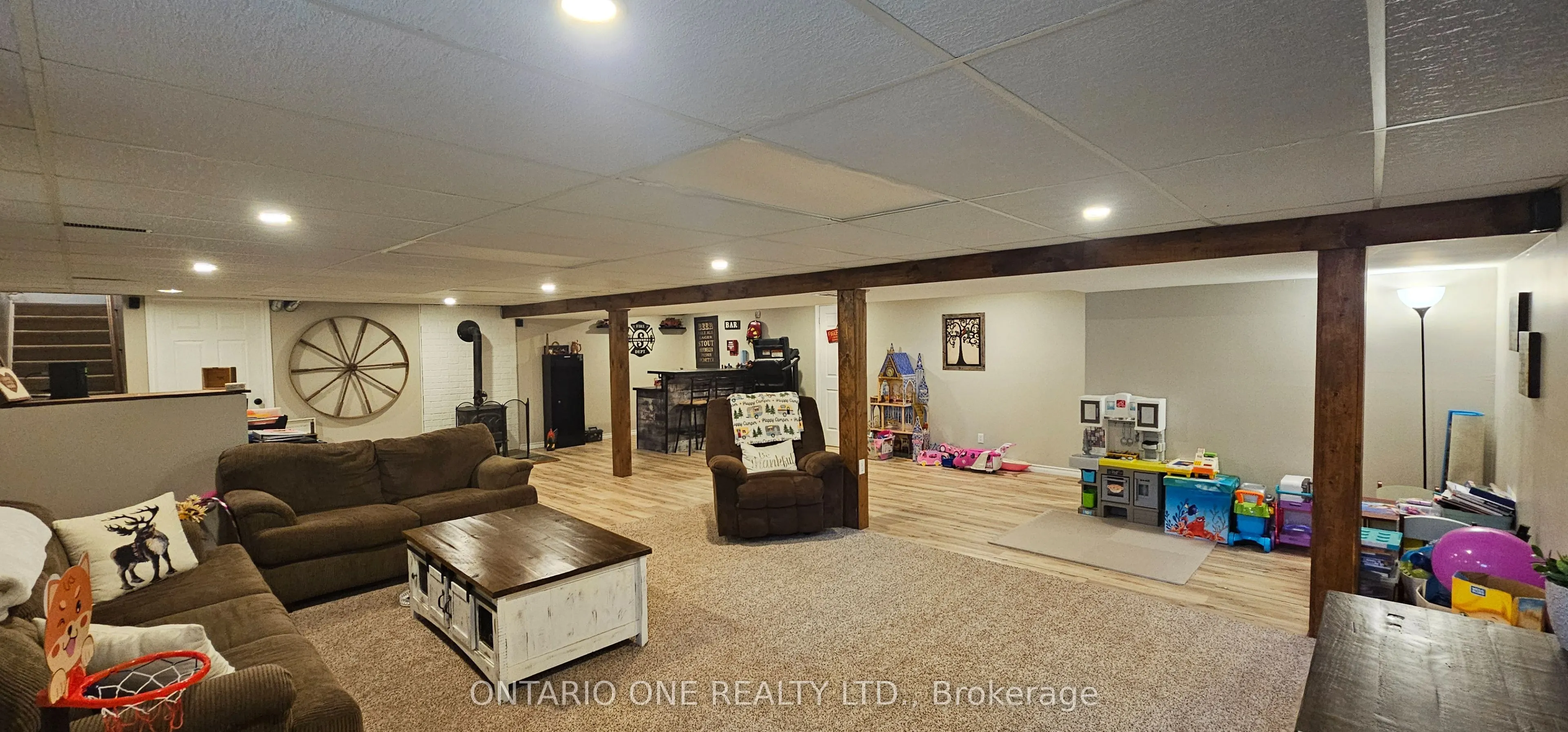 550 Muskoka Beach Road