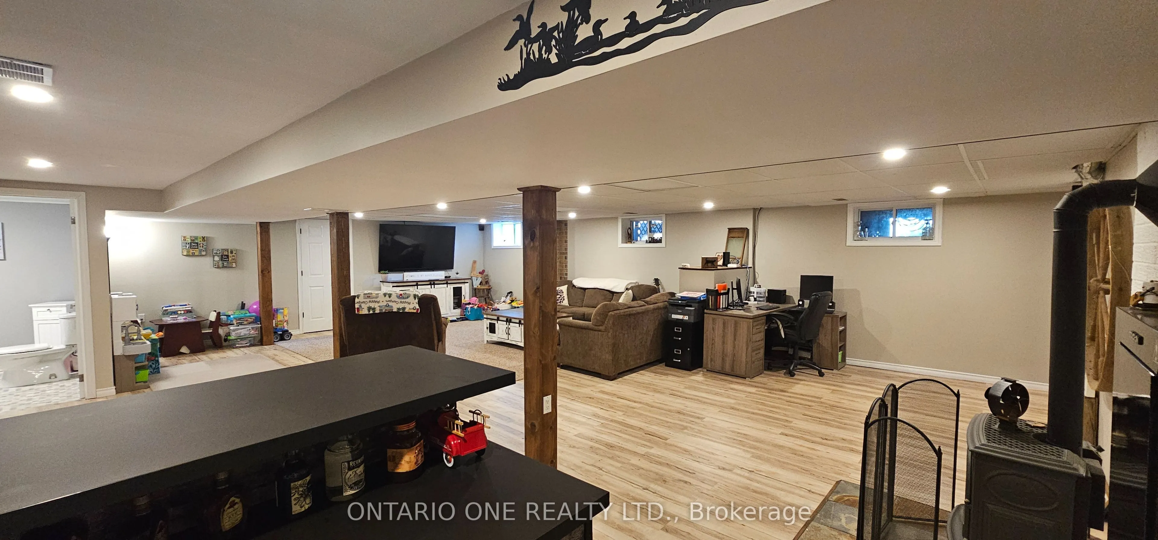 550 Muskoka Beach Road