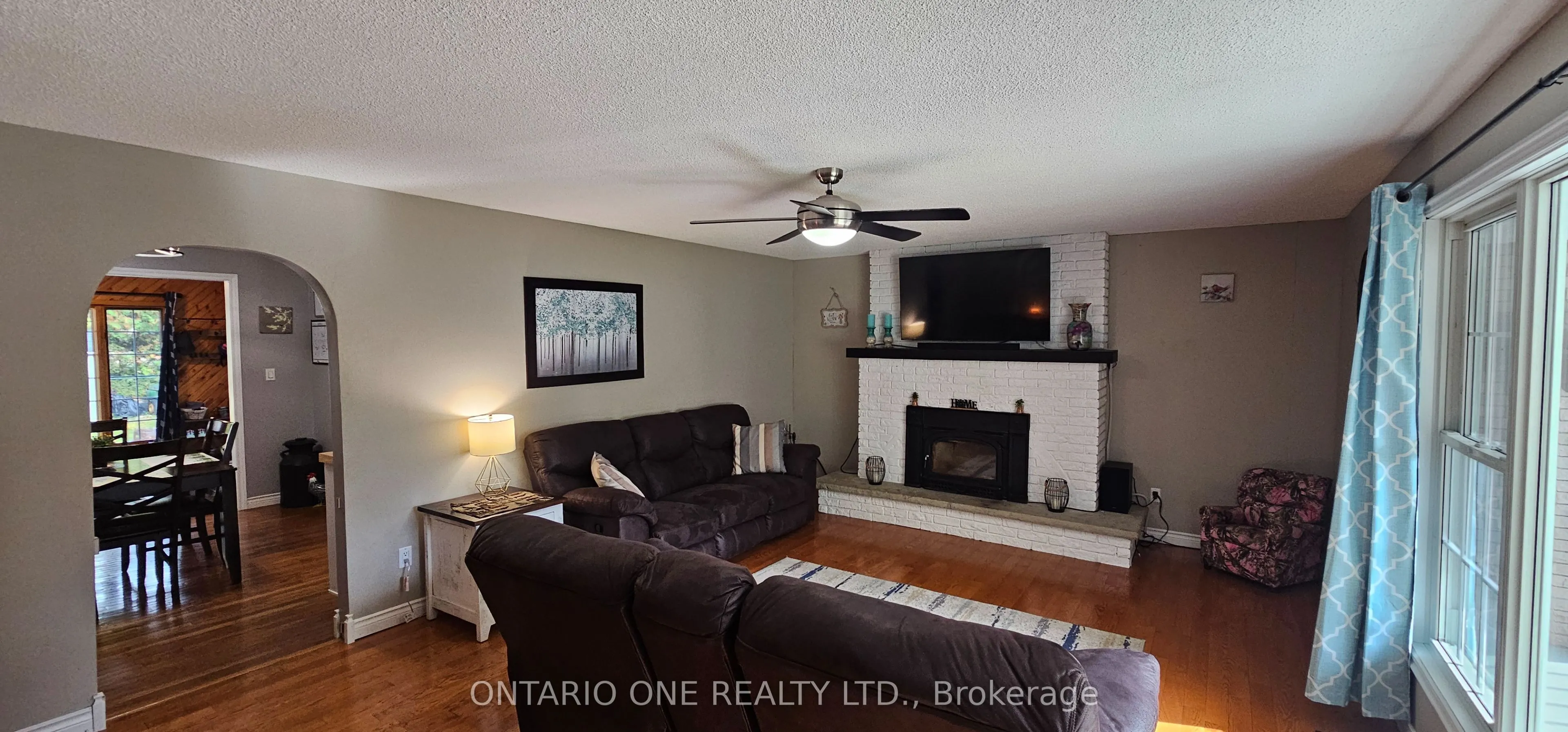 550 Muskoka Beach Road